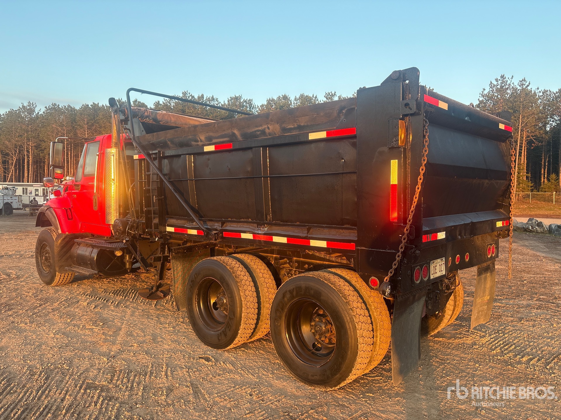 2006 International 7600