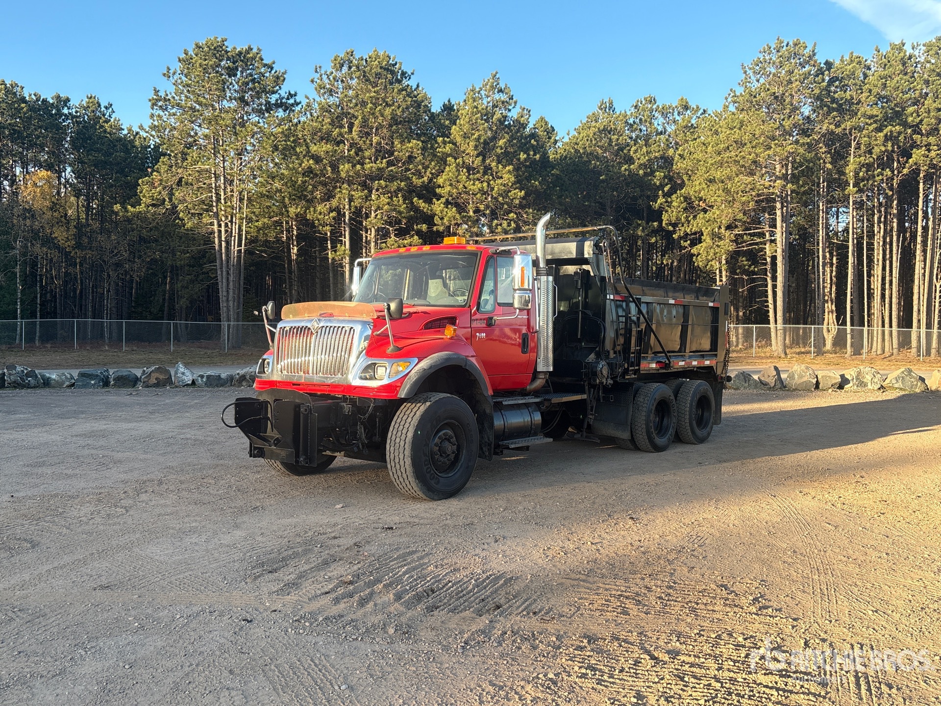 2006 International 7600