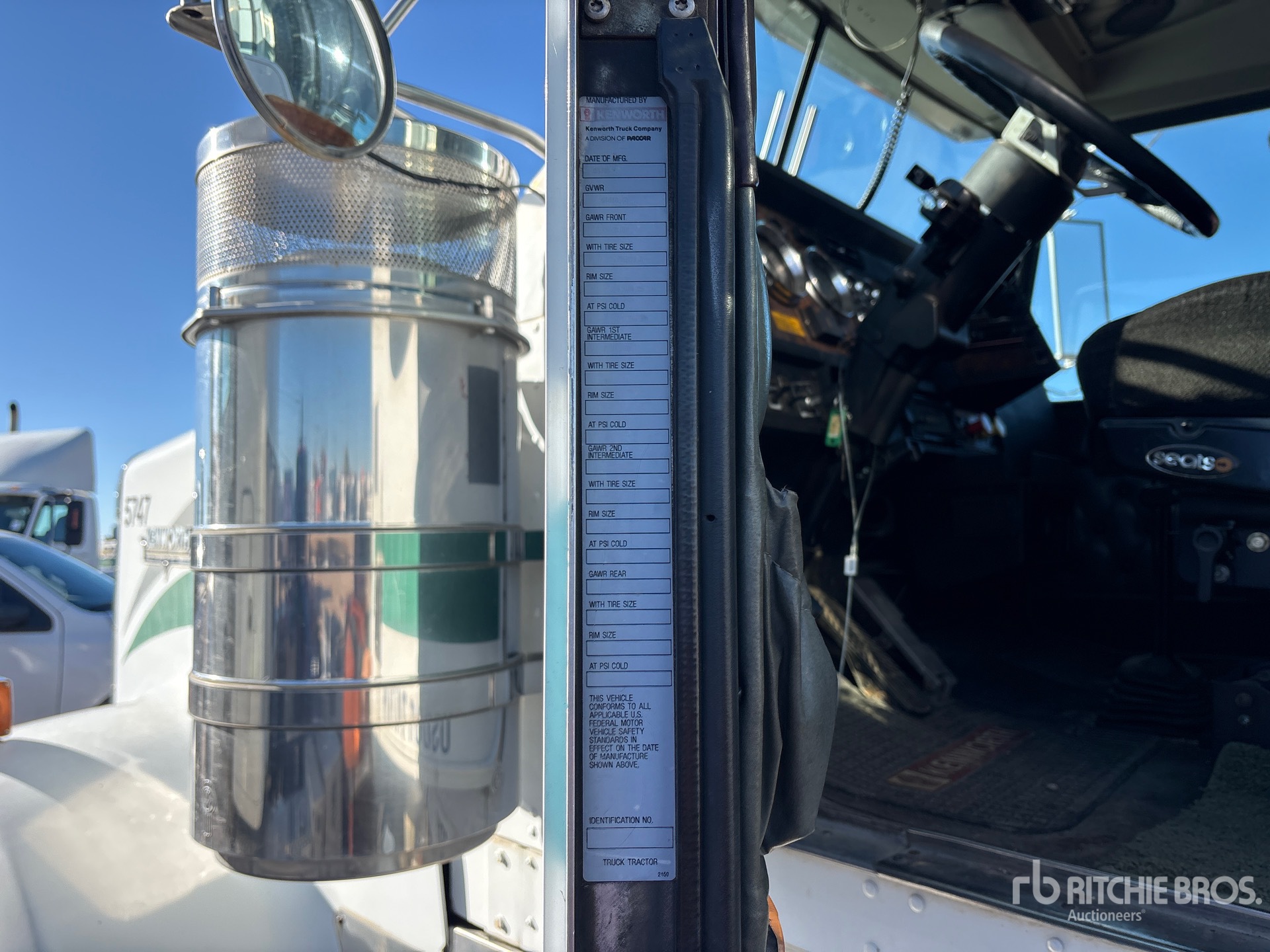 1996 Kenworth W900L