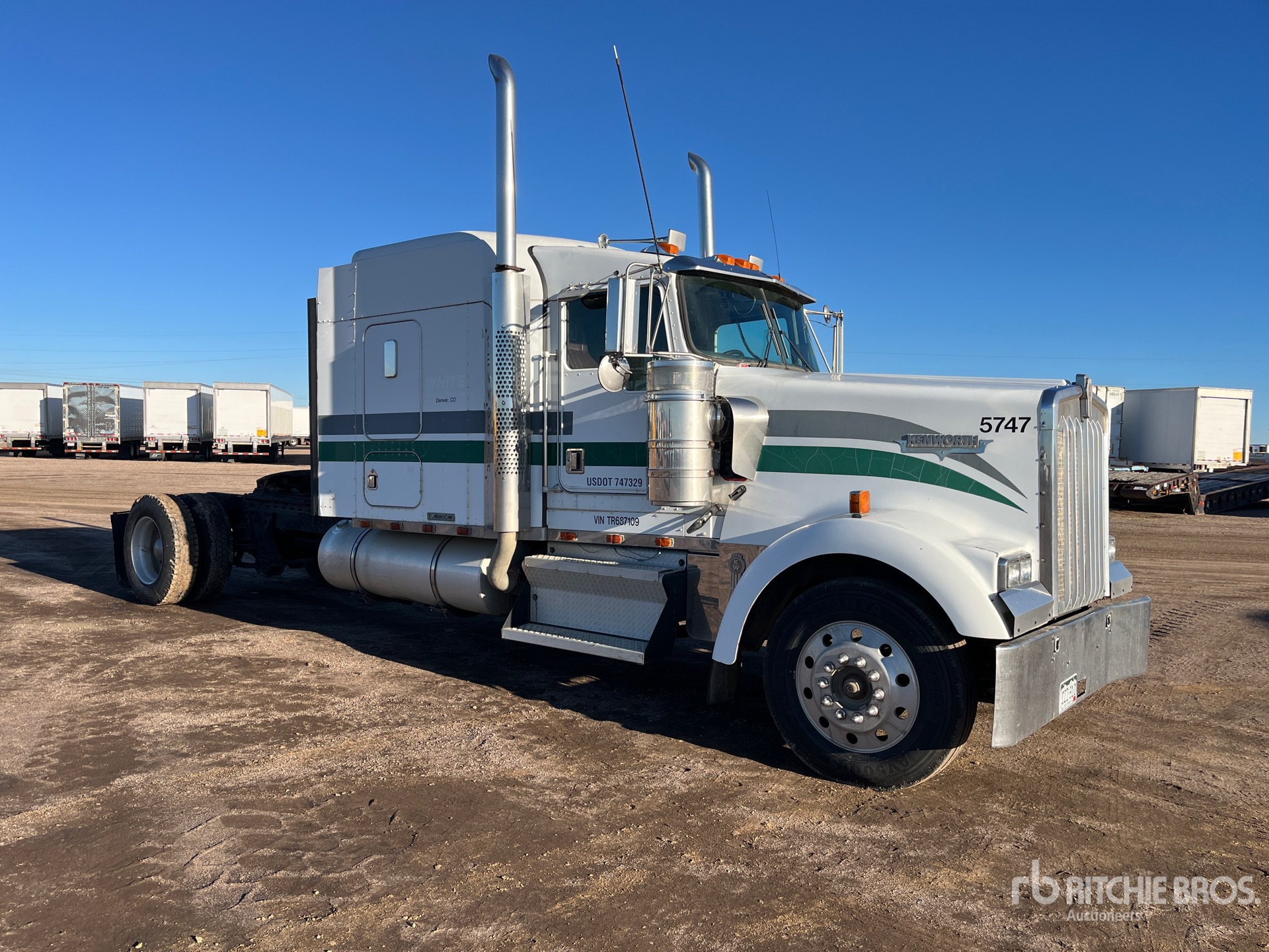 1996 Kenworth W900L