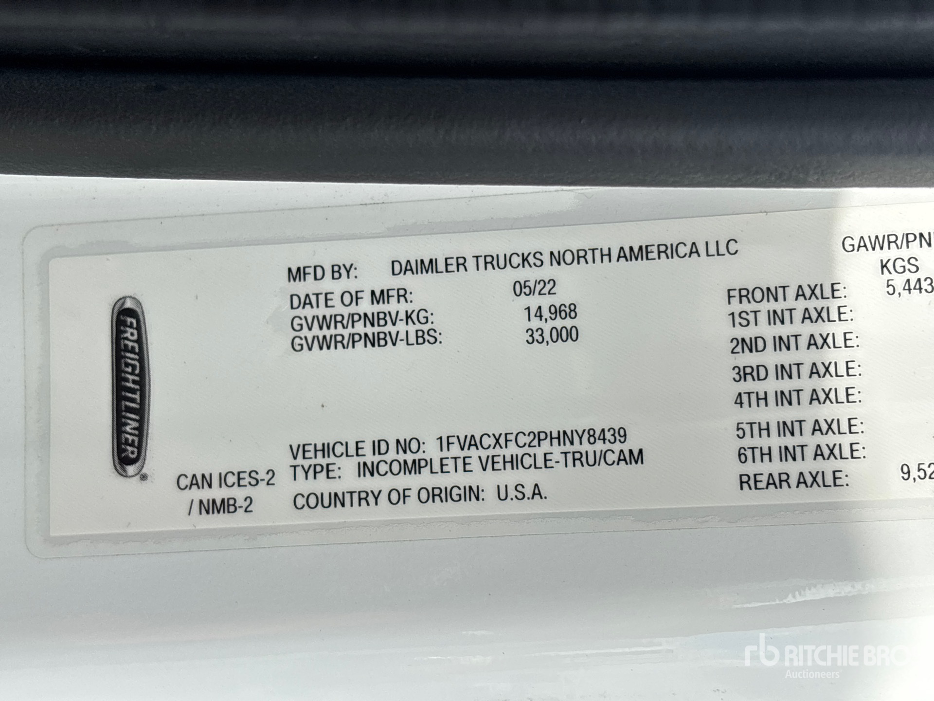 2023 Freightliner M2 106