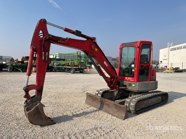 2017 Bobcat E50 Mini Excavator: <6.6t