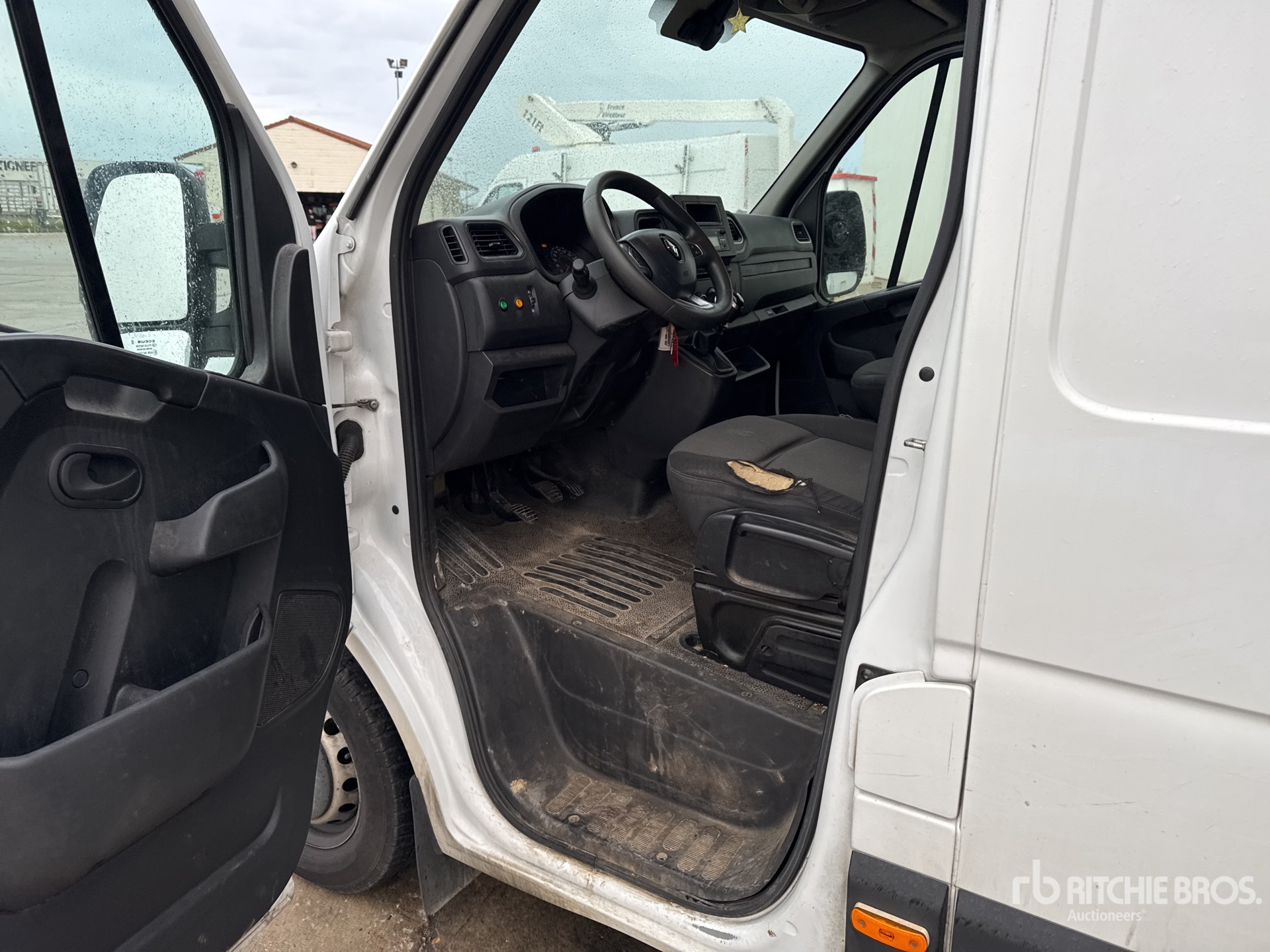 2019 Renault MASTER