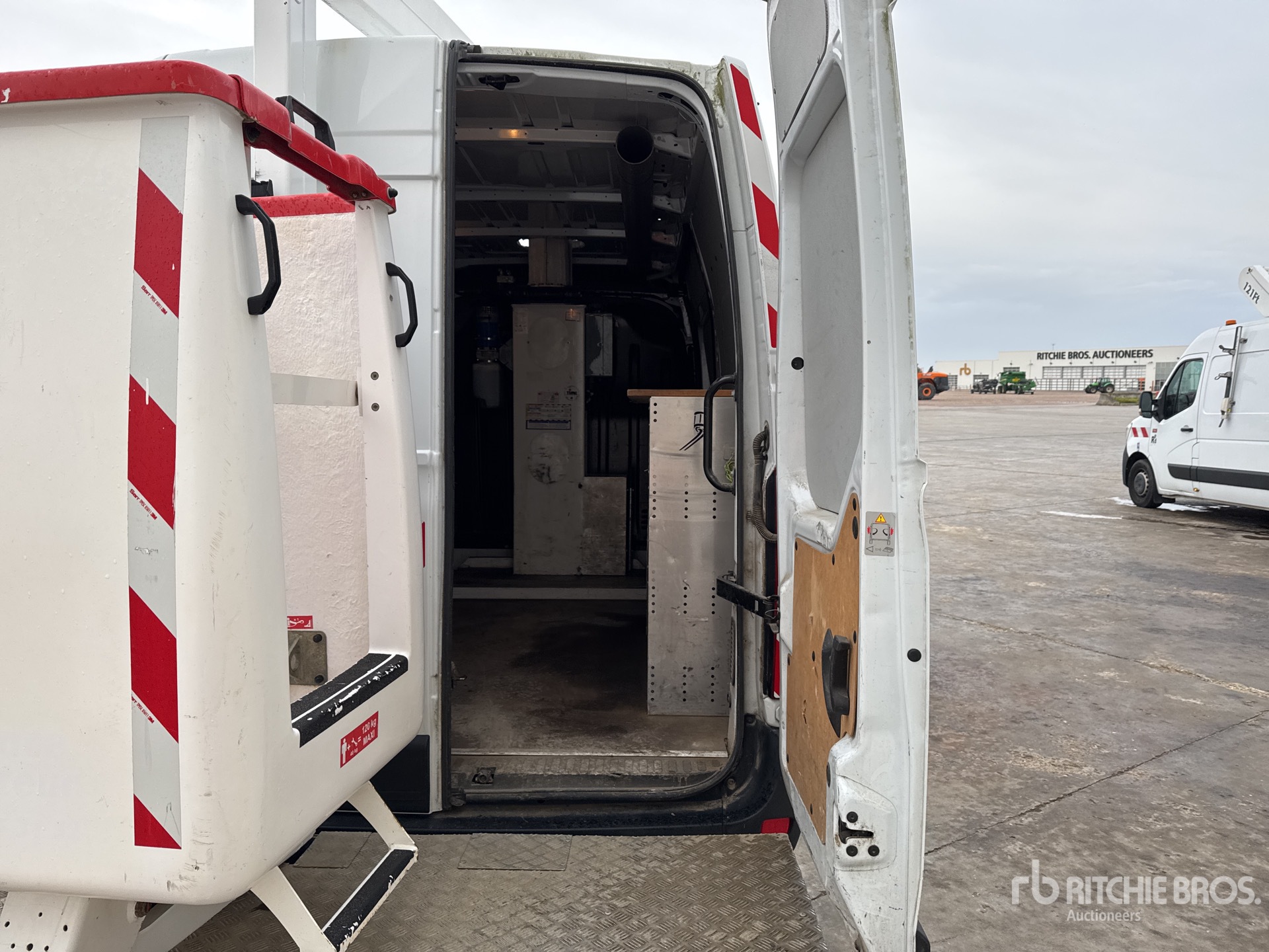 2021 Renault MASTER