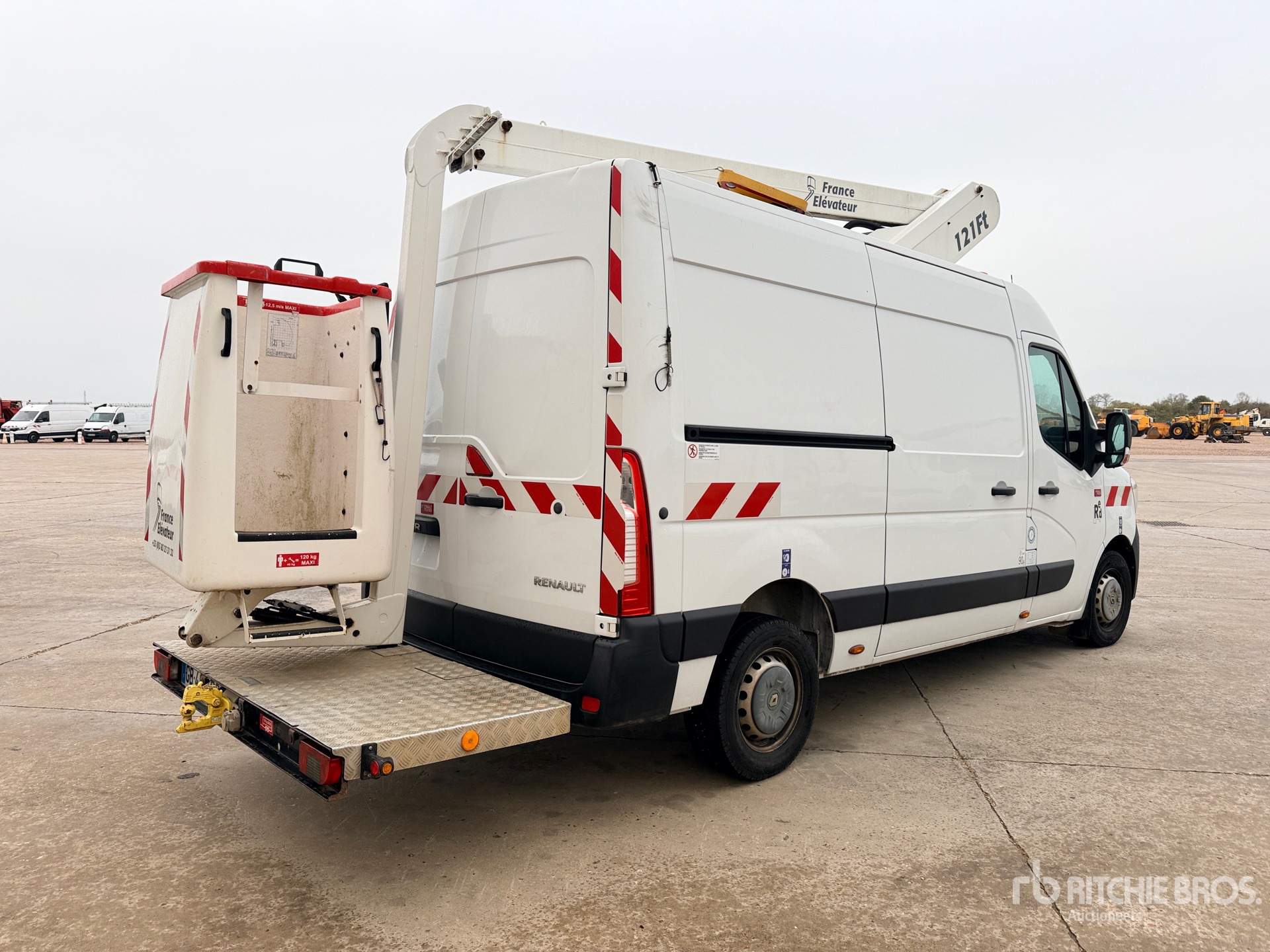 2021 Renault MASTER