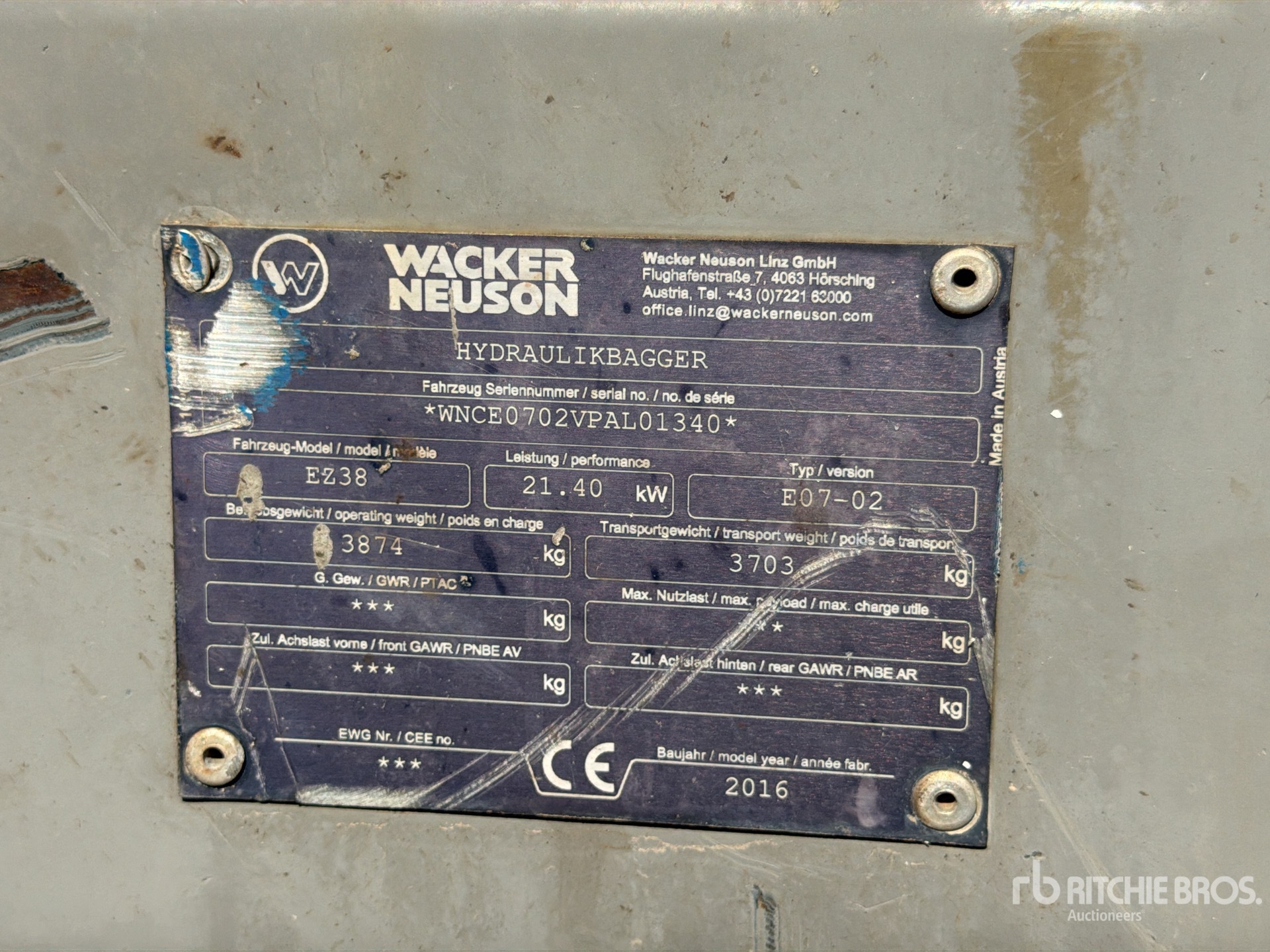 2016 Wacker Neuson EZ38