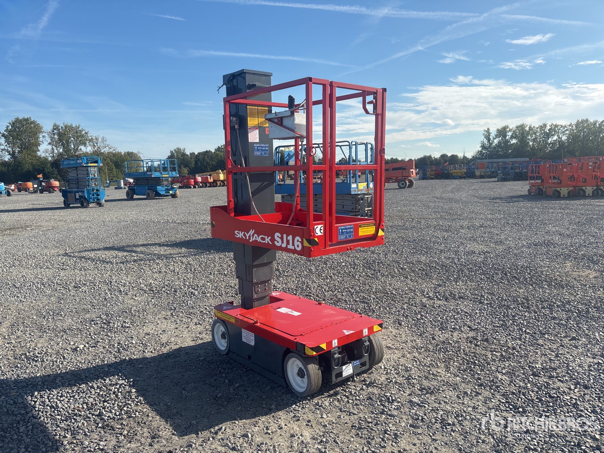 2014 Skyjack SJ16
