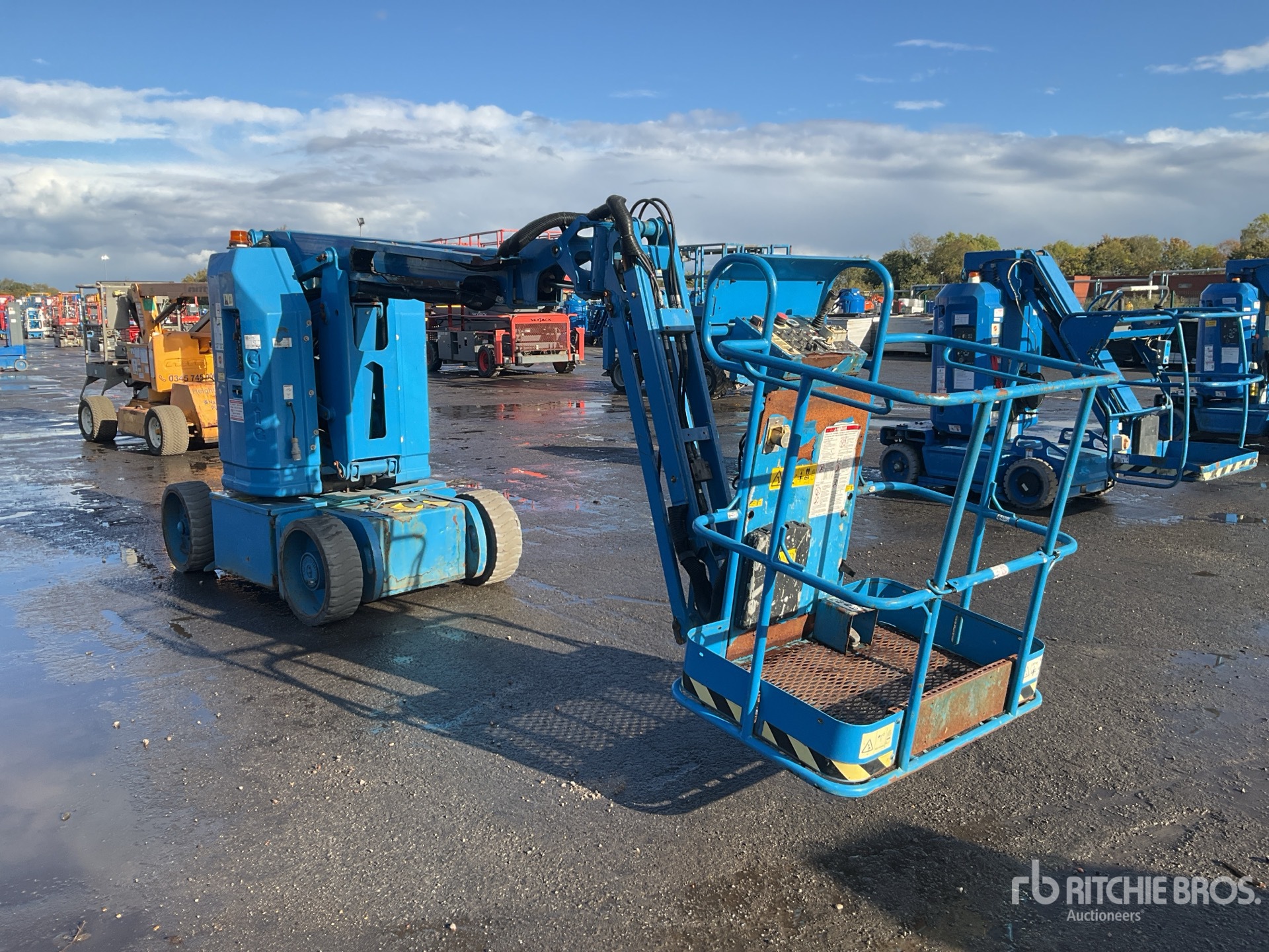 2015 Genie Z-30/20N RJ