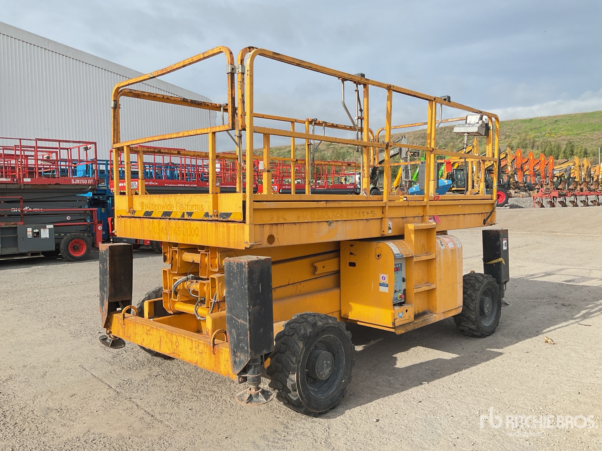 2014 Haulotte H12SDX