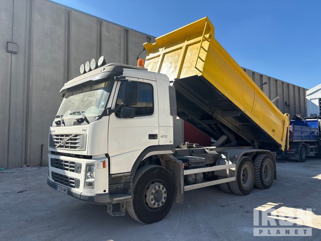 2006 Volvo FM400 6x4 T/A Dump Truck