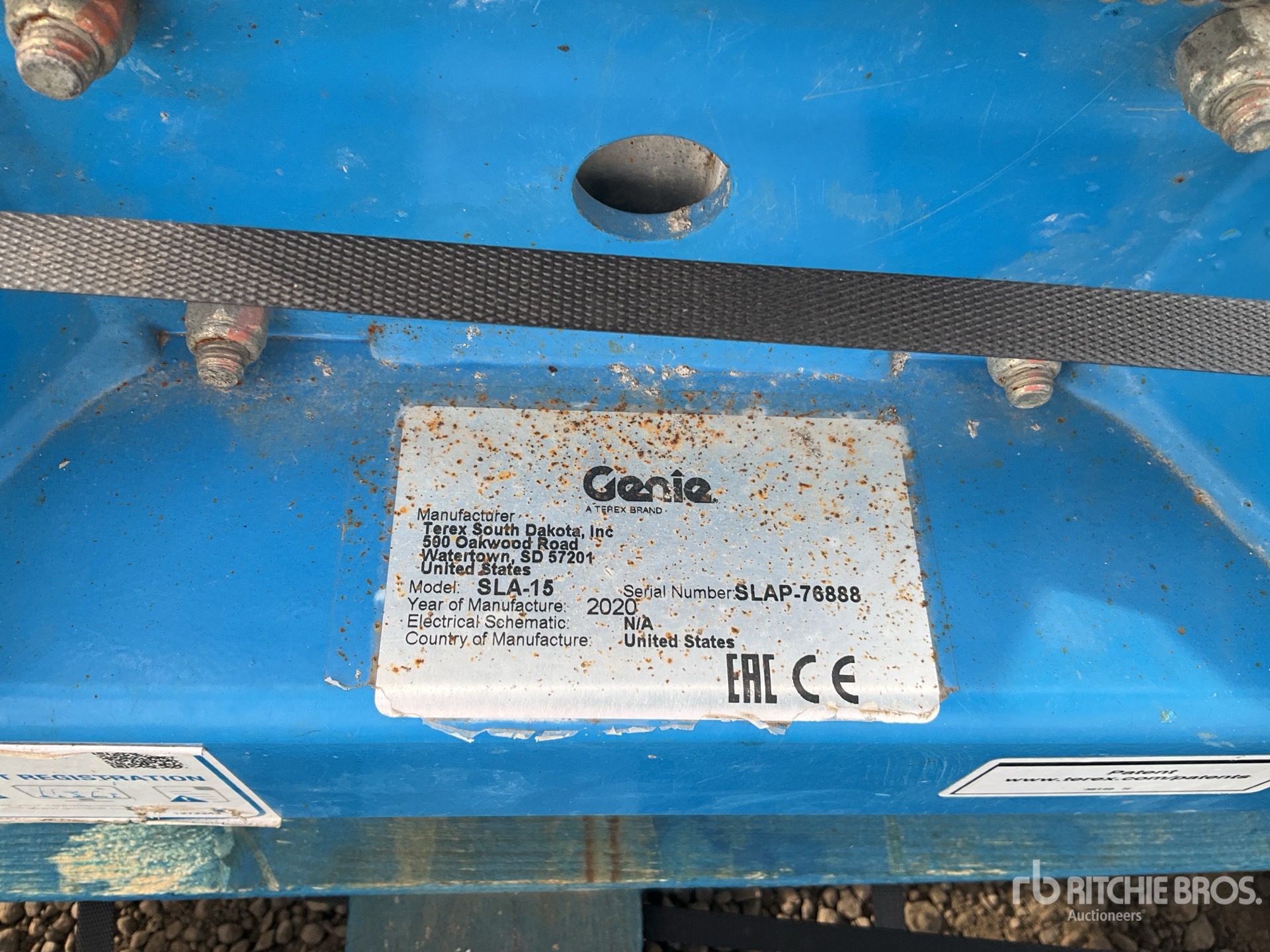 2020 Genie SLA-15