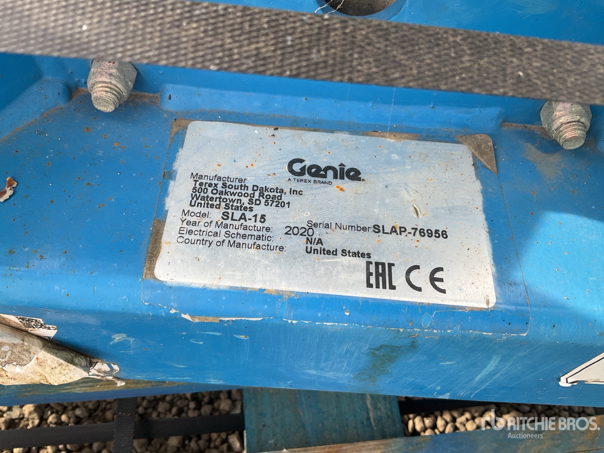 2020 Genie SLA-15