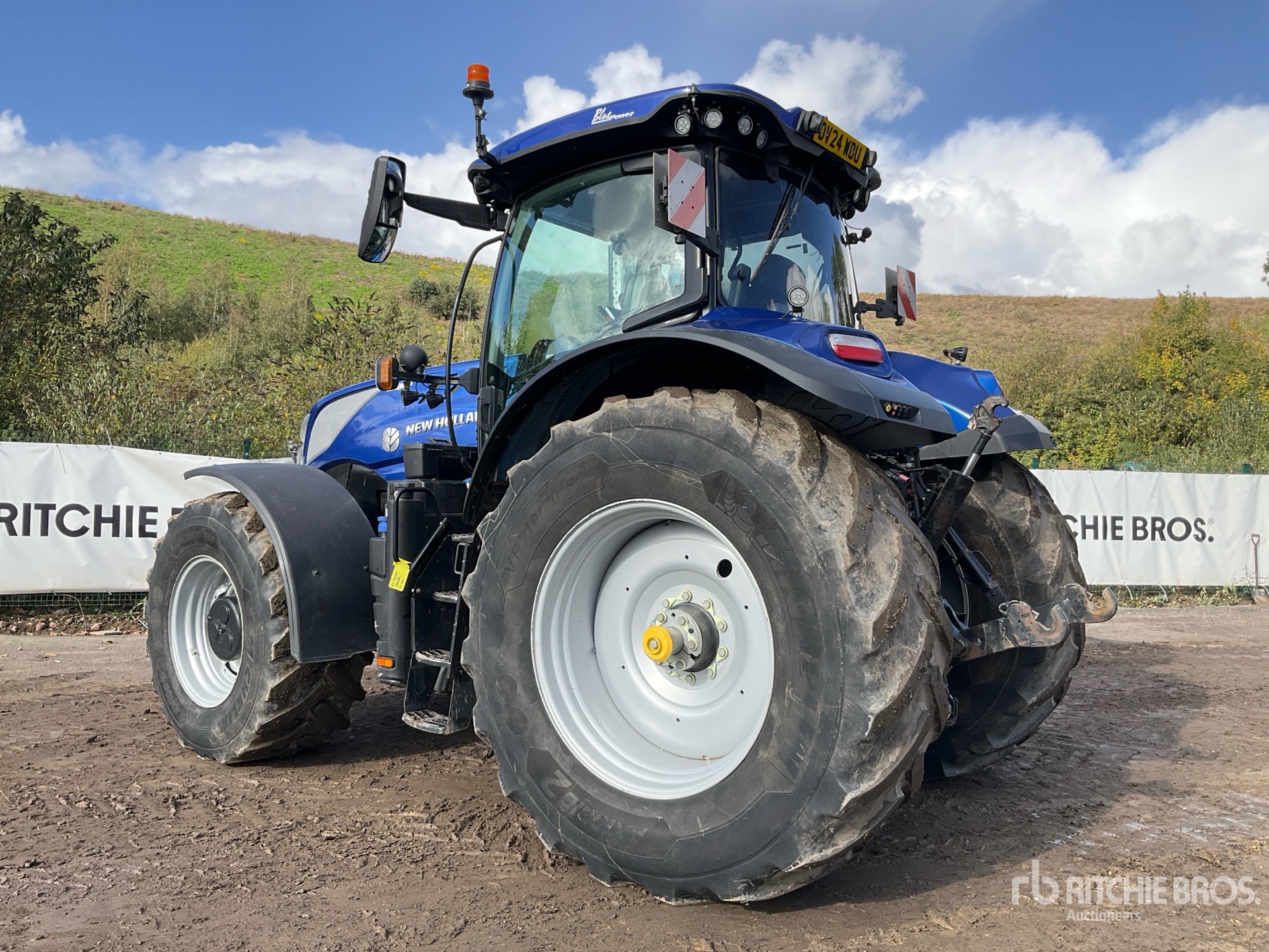 2024 New Holland T7.300
