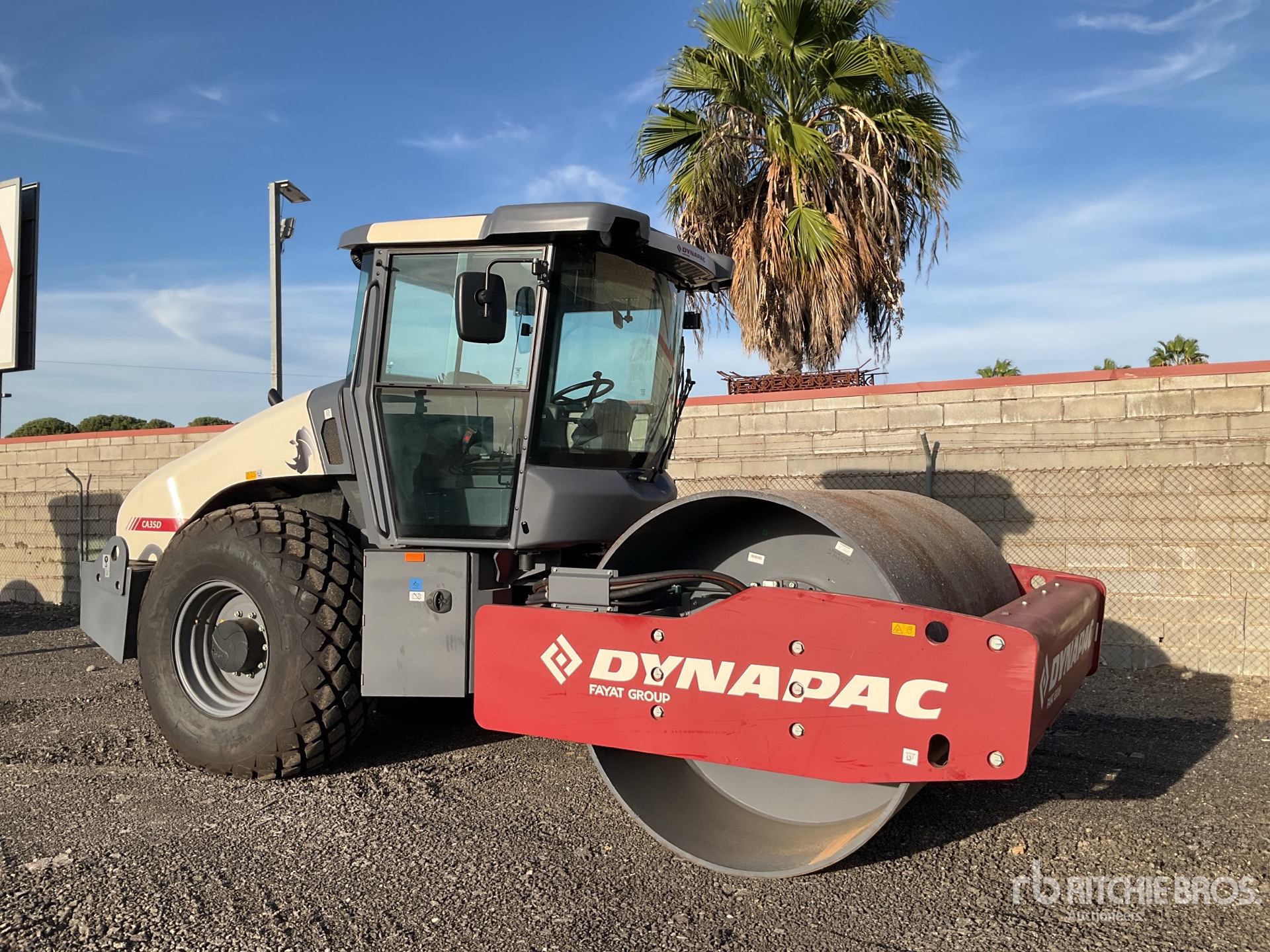2026 Dynapac CA35D