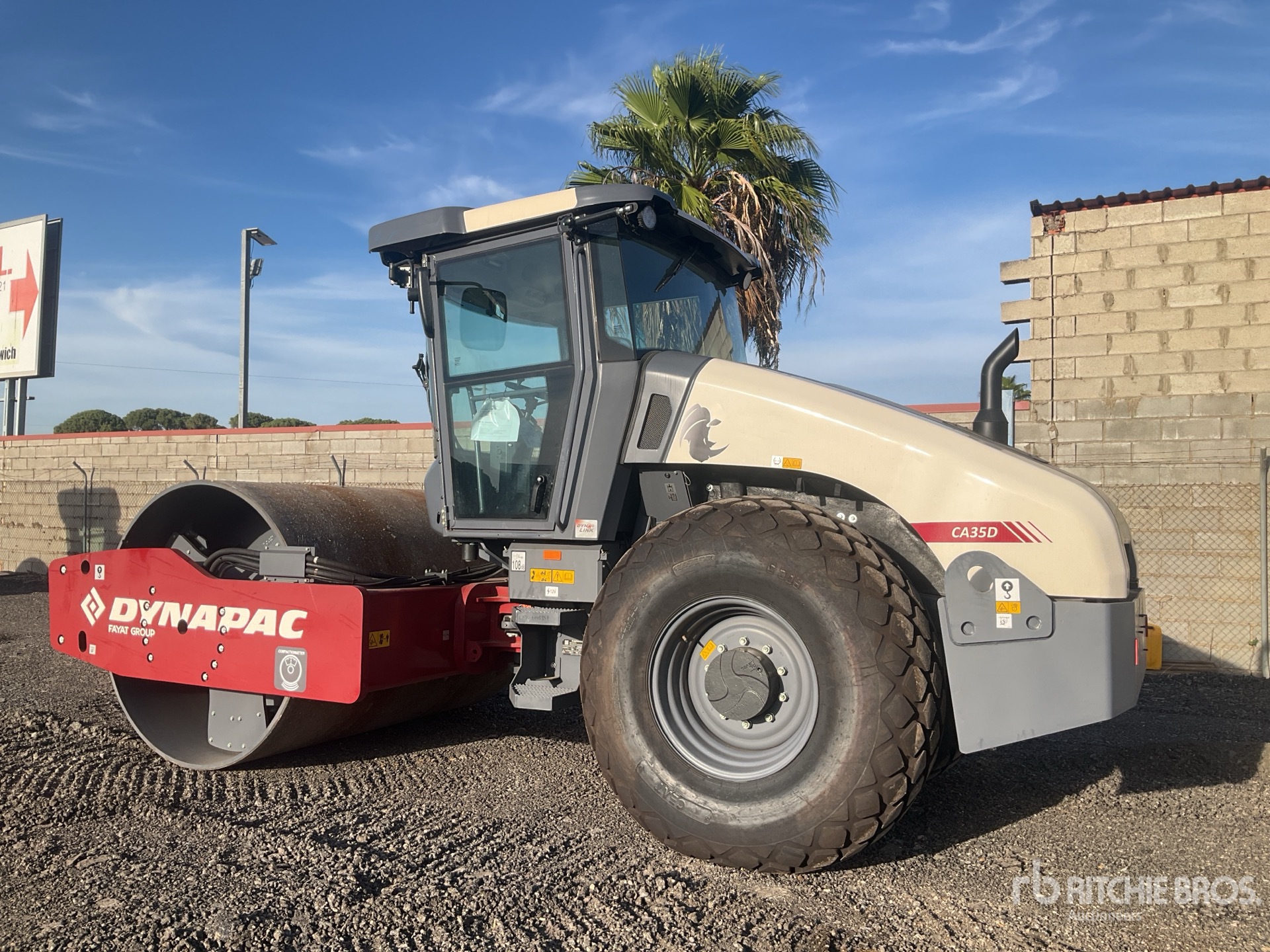 2026 Dynapac CA35D