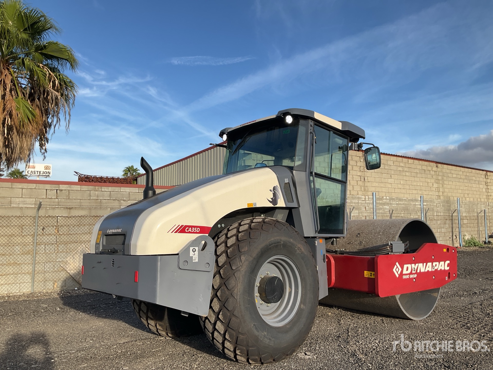 2026 Dynapac CA35D