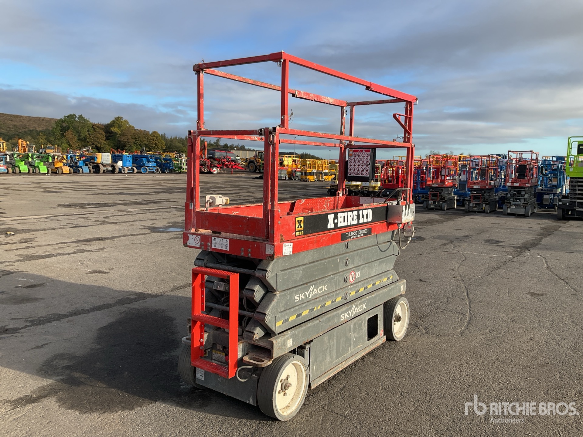 2014 Skyjack SJ 3226