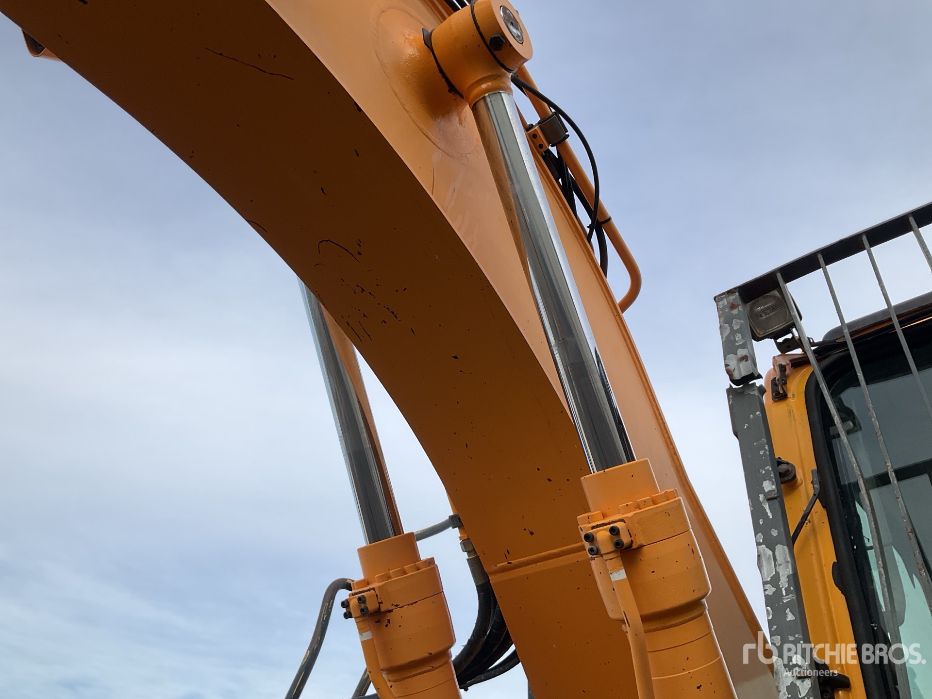 2014 Hyundai ROBEX 145LCR-9A