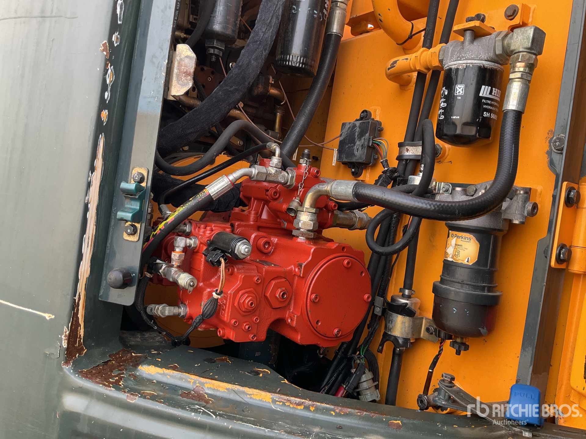 2014 Hyundai ROBEX 145LCR-9A