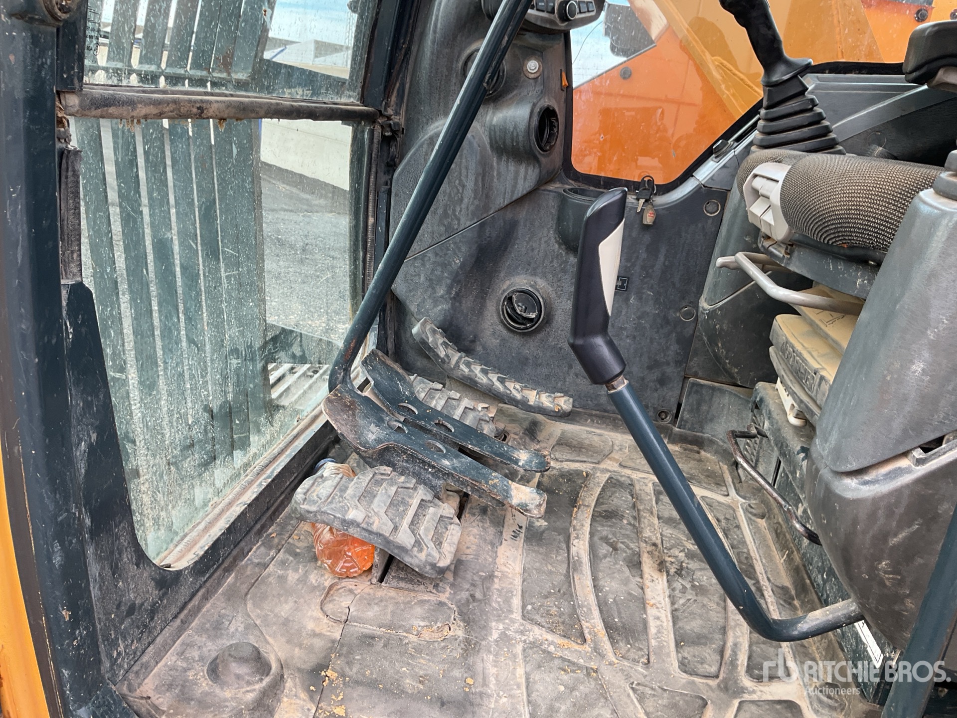 2014 Hyundai ROBEX 145LCR-9A