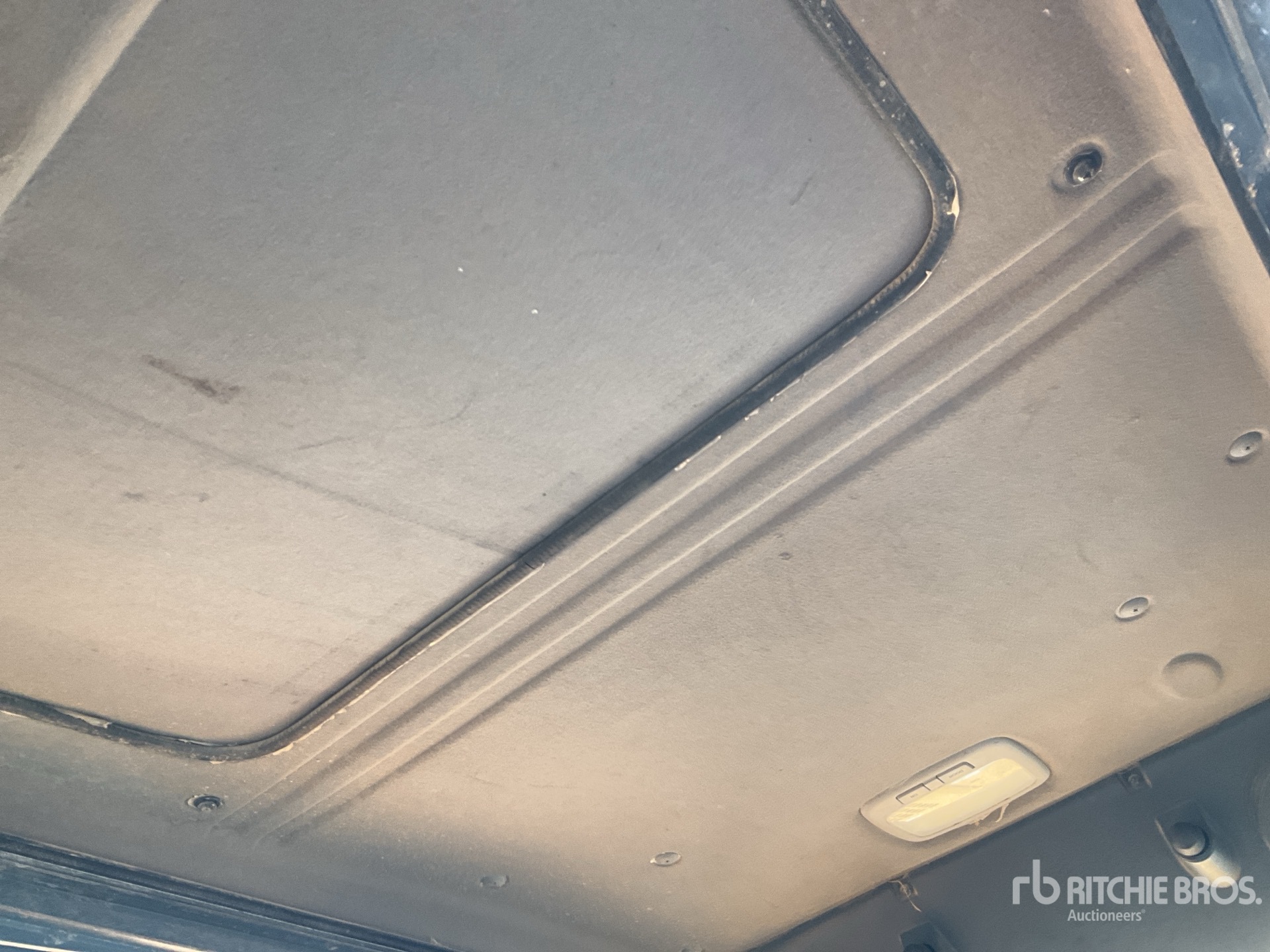 2014 Hyundai ROBEX 145LCR-9A