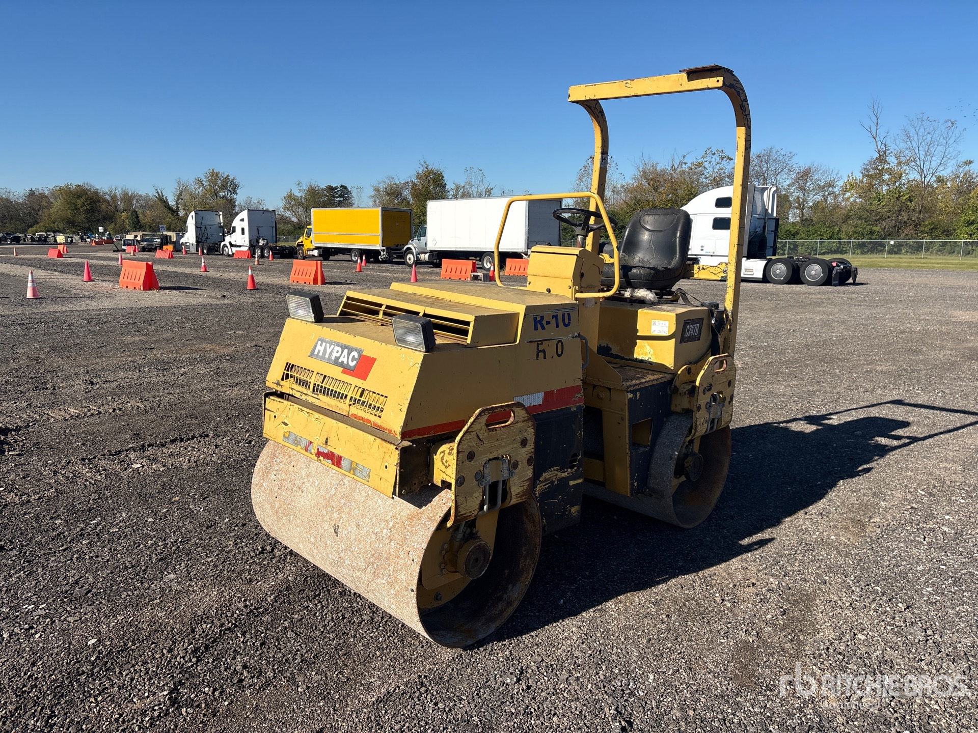 Photo of 2000 Hypac C747B