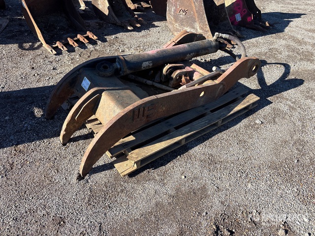 Excavator Thumb