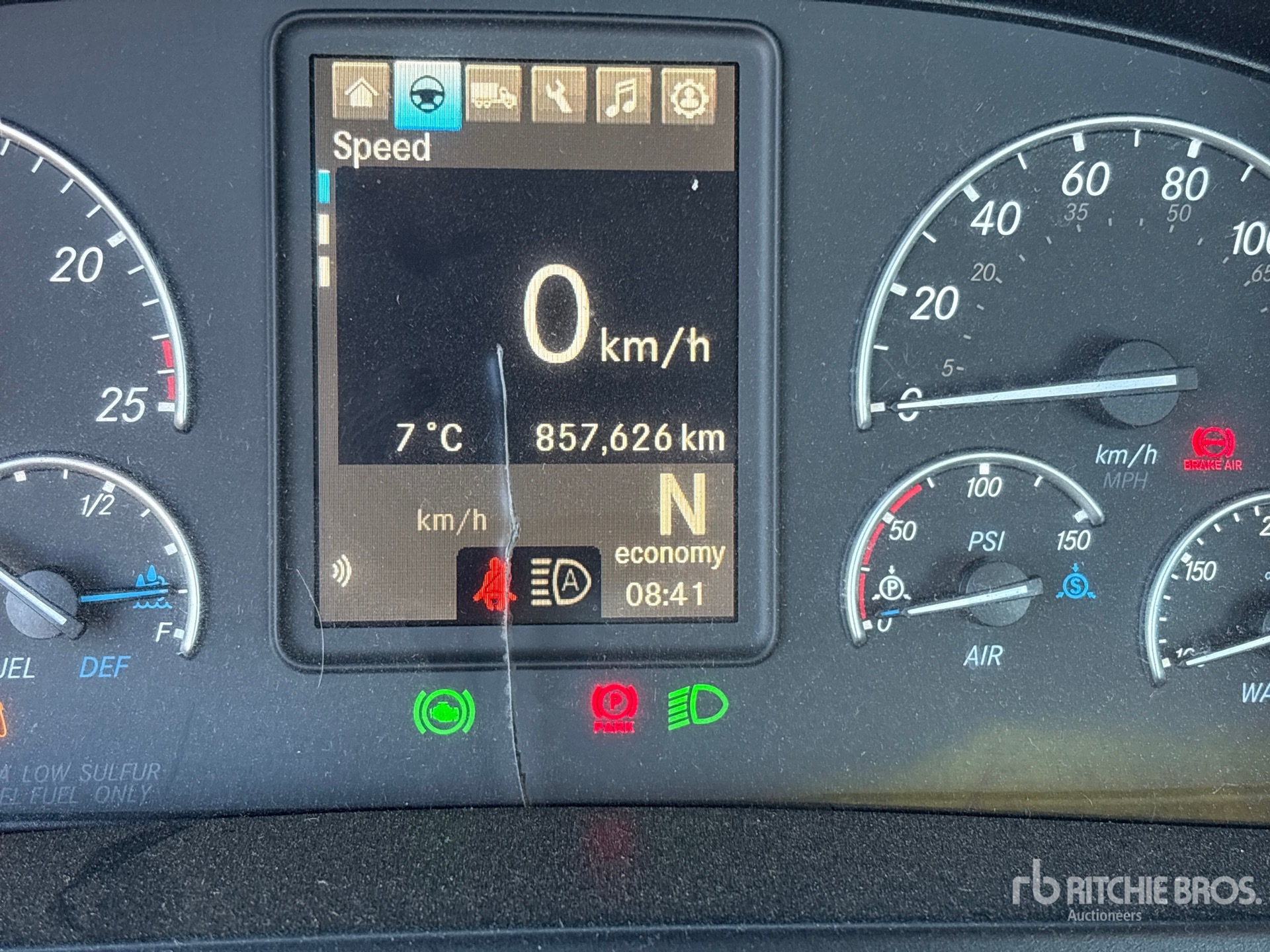 2020 Freightliner CASCADIA 126