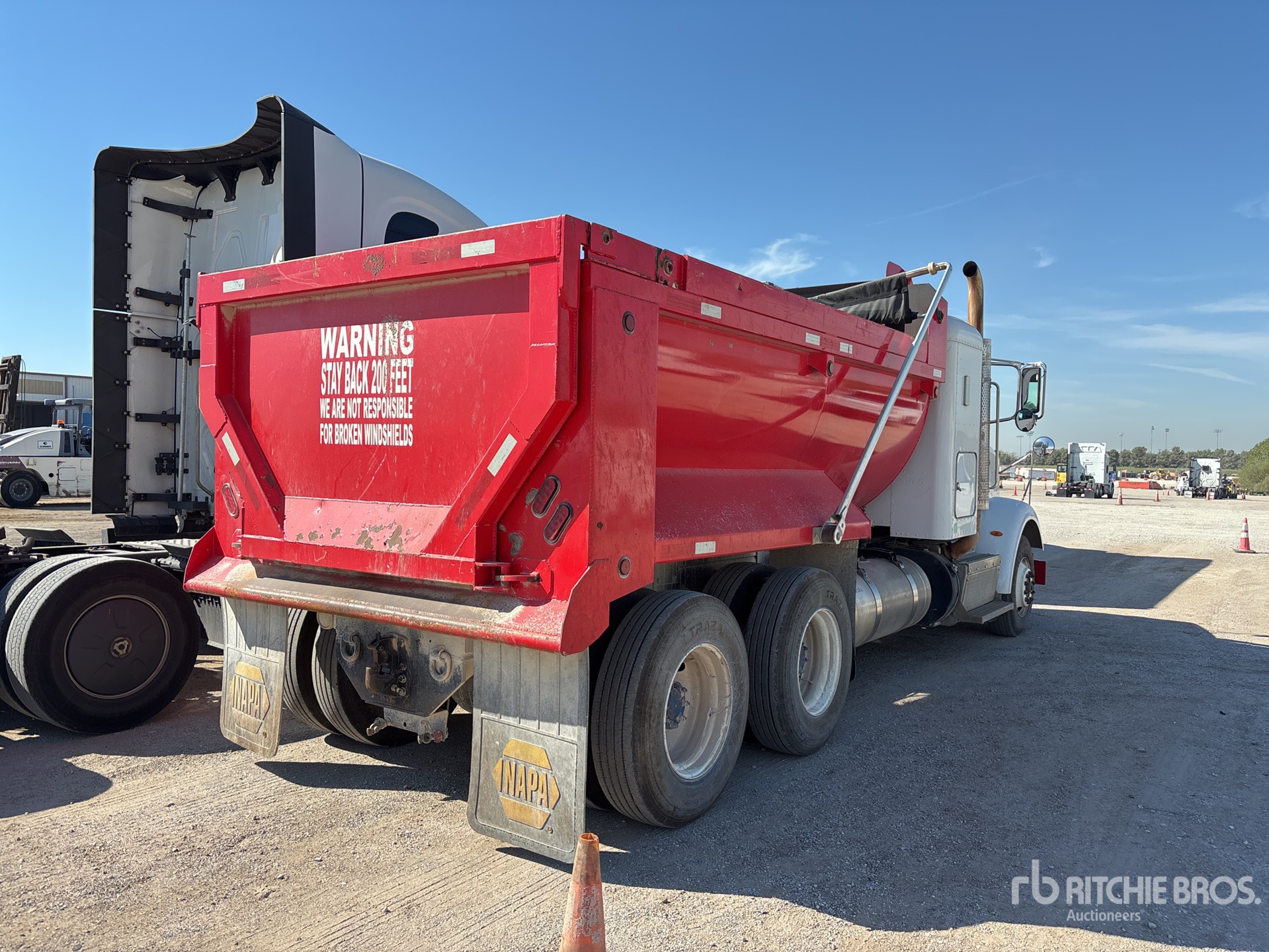 2015 Peterbilt 365
