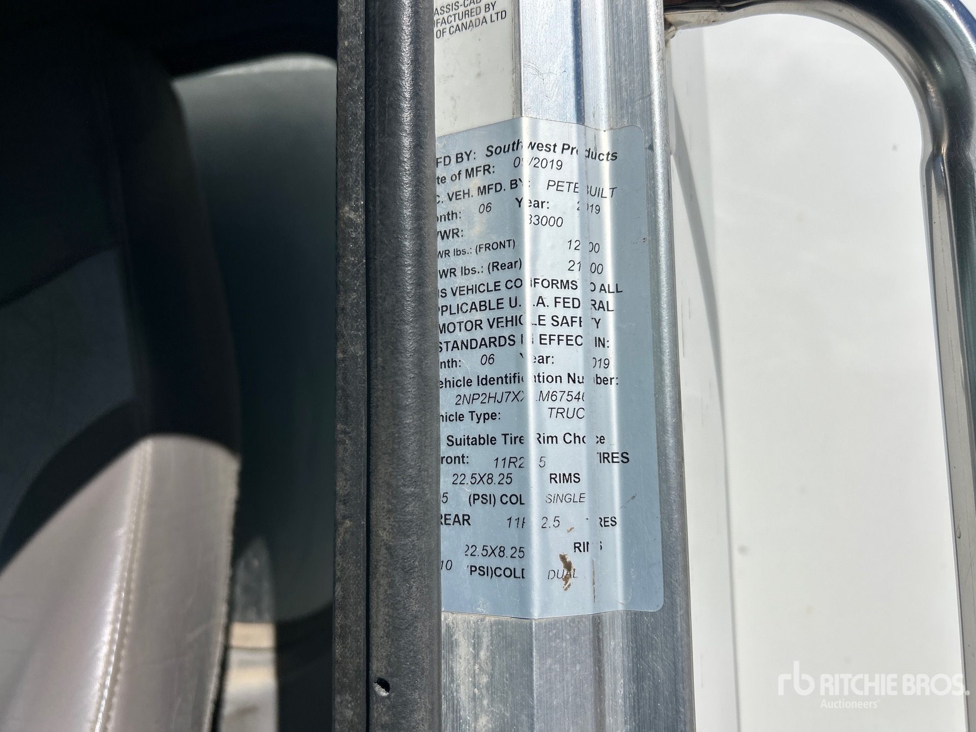 2020 Peterbilt PB337