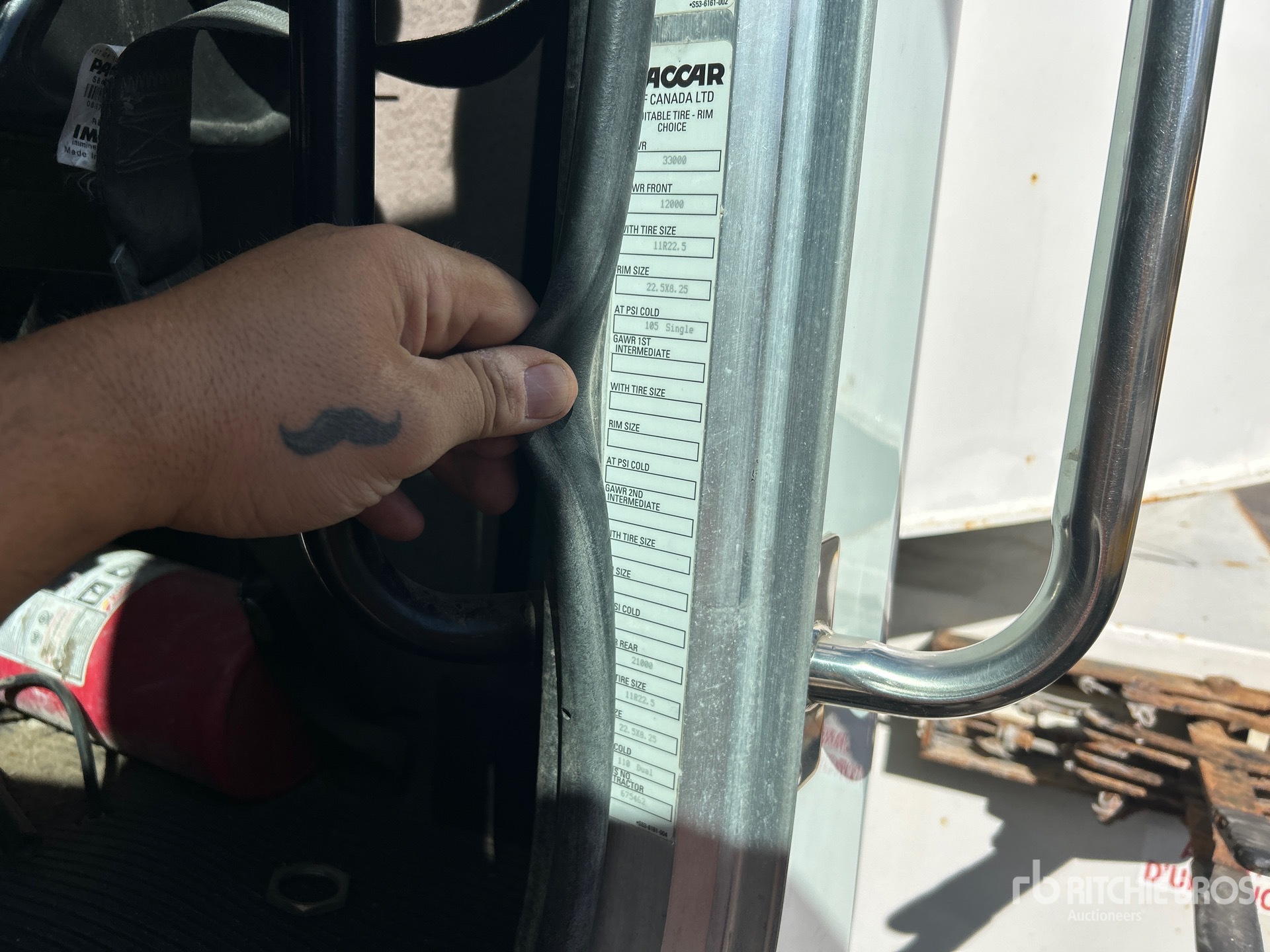 2020 Peterbilt PB337