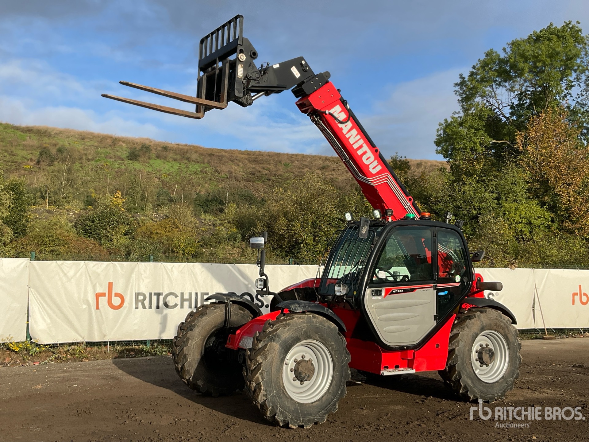 Photo of 2022 Manitou MT933