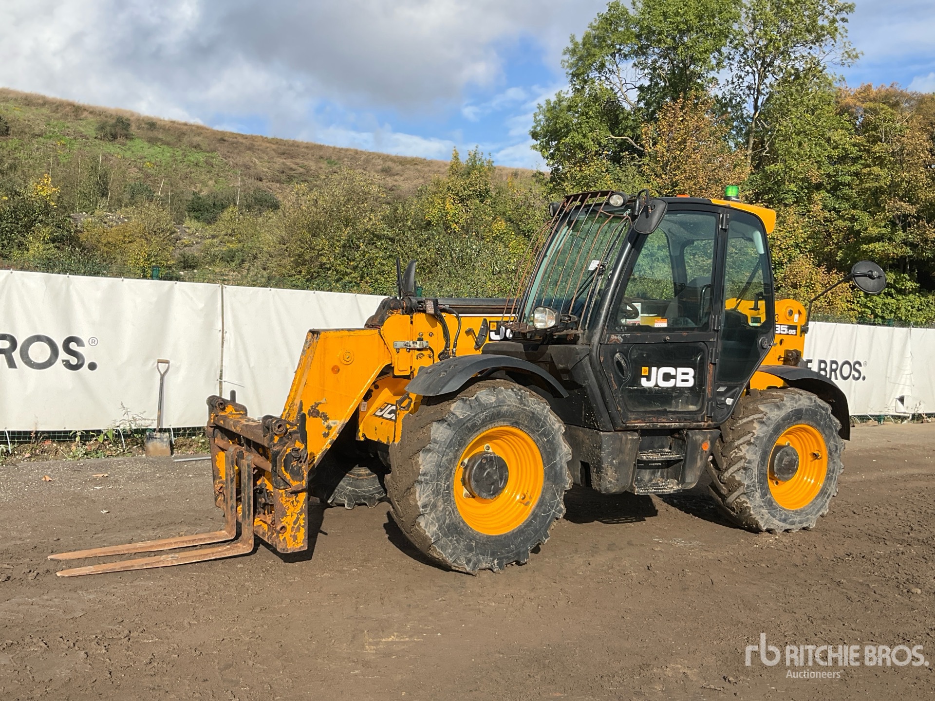 2022 JCB 535-95