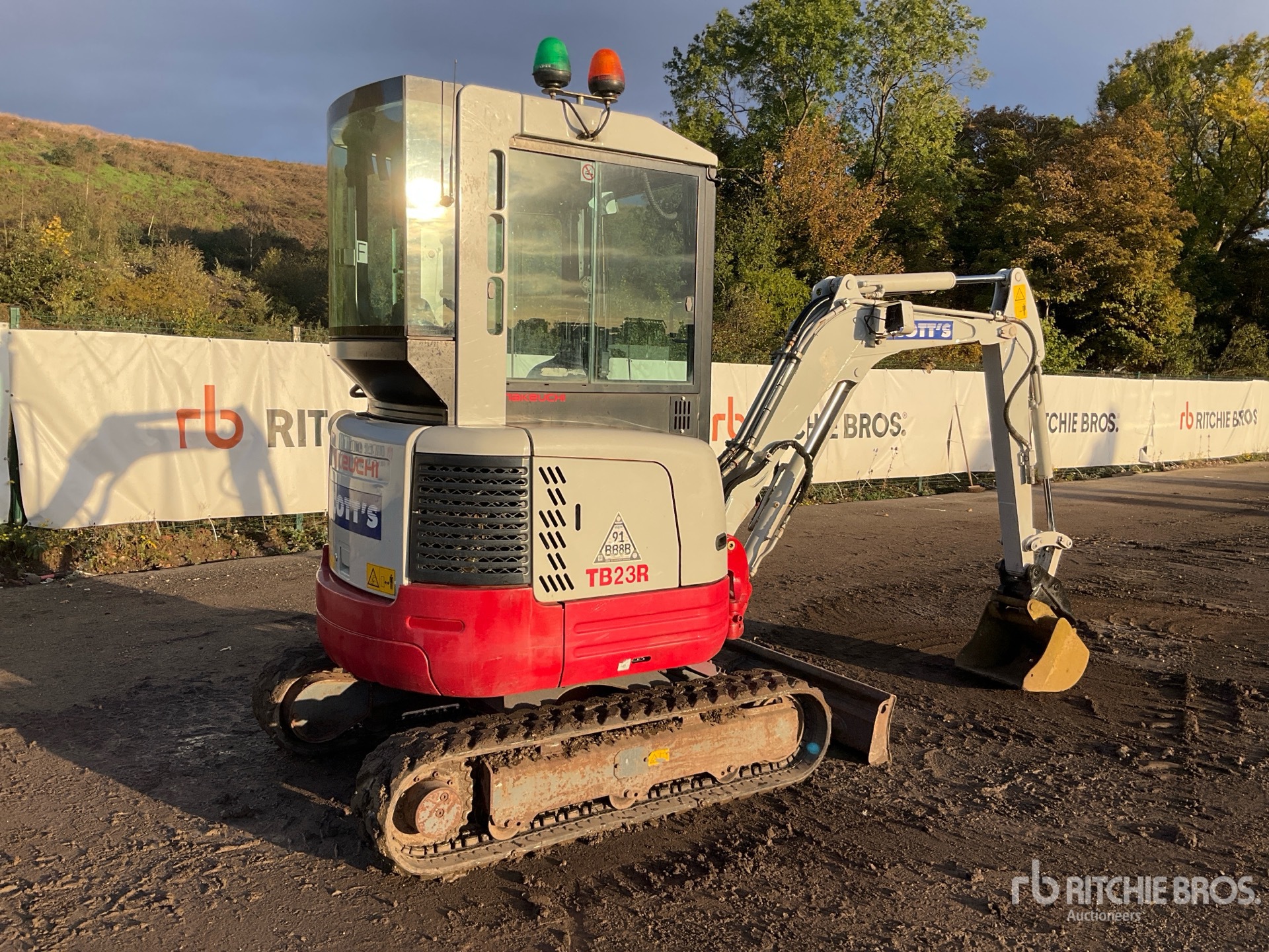 2021 Takeuchi TB23R