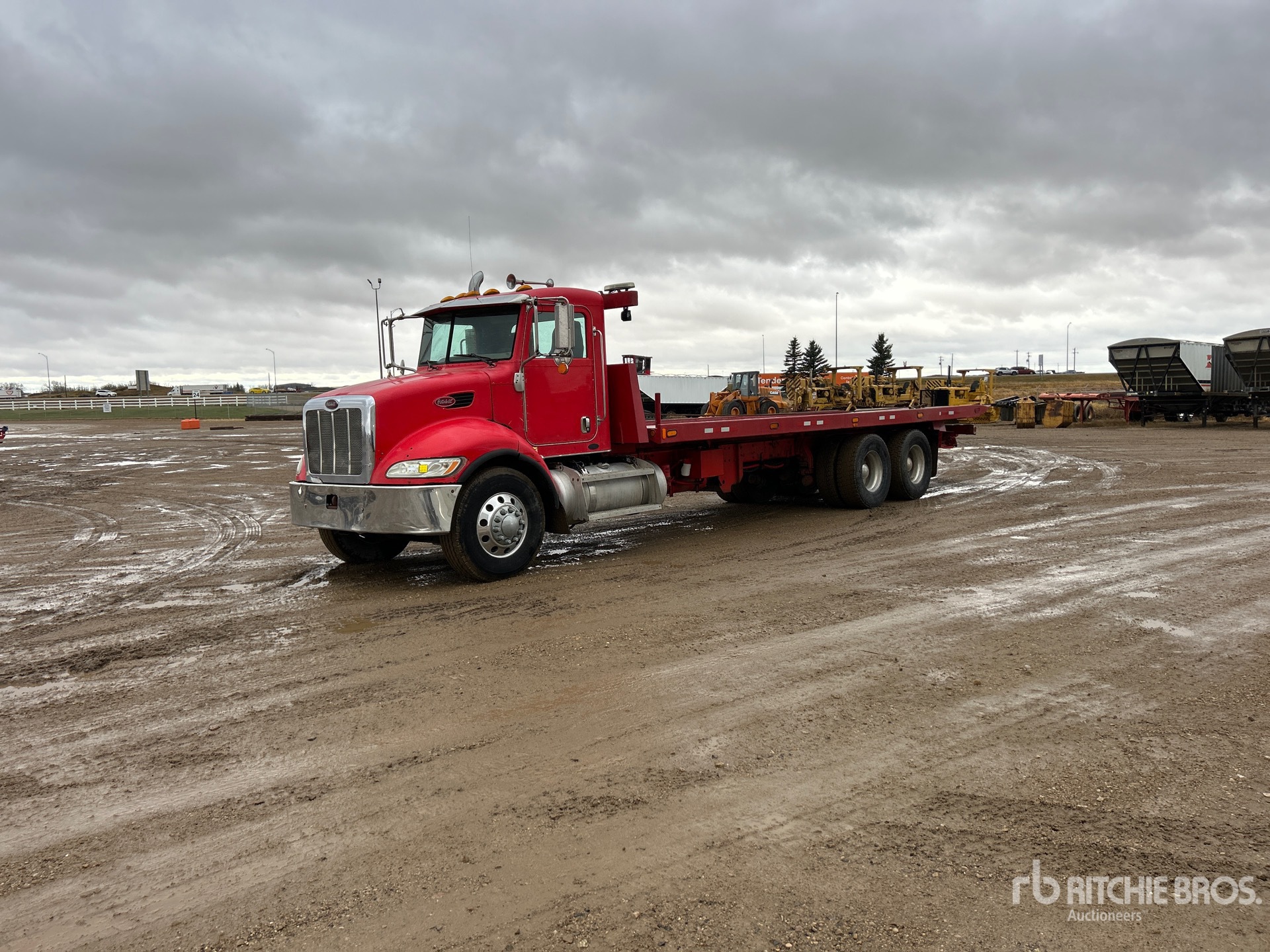2006 Peterbilt 335