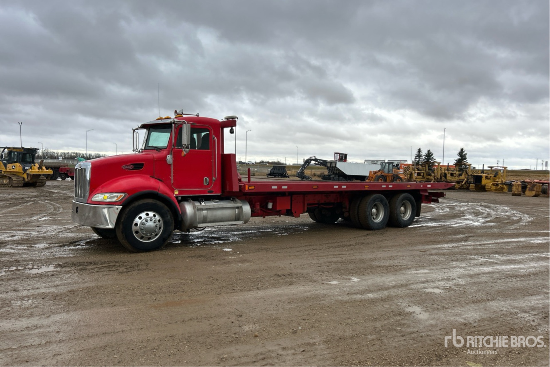 2006 Peterbilt 335