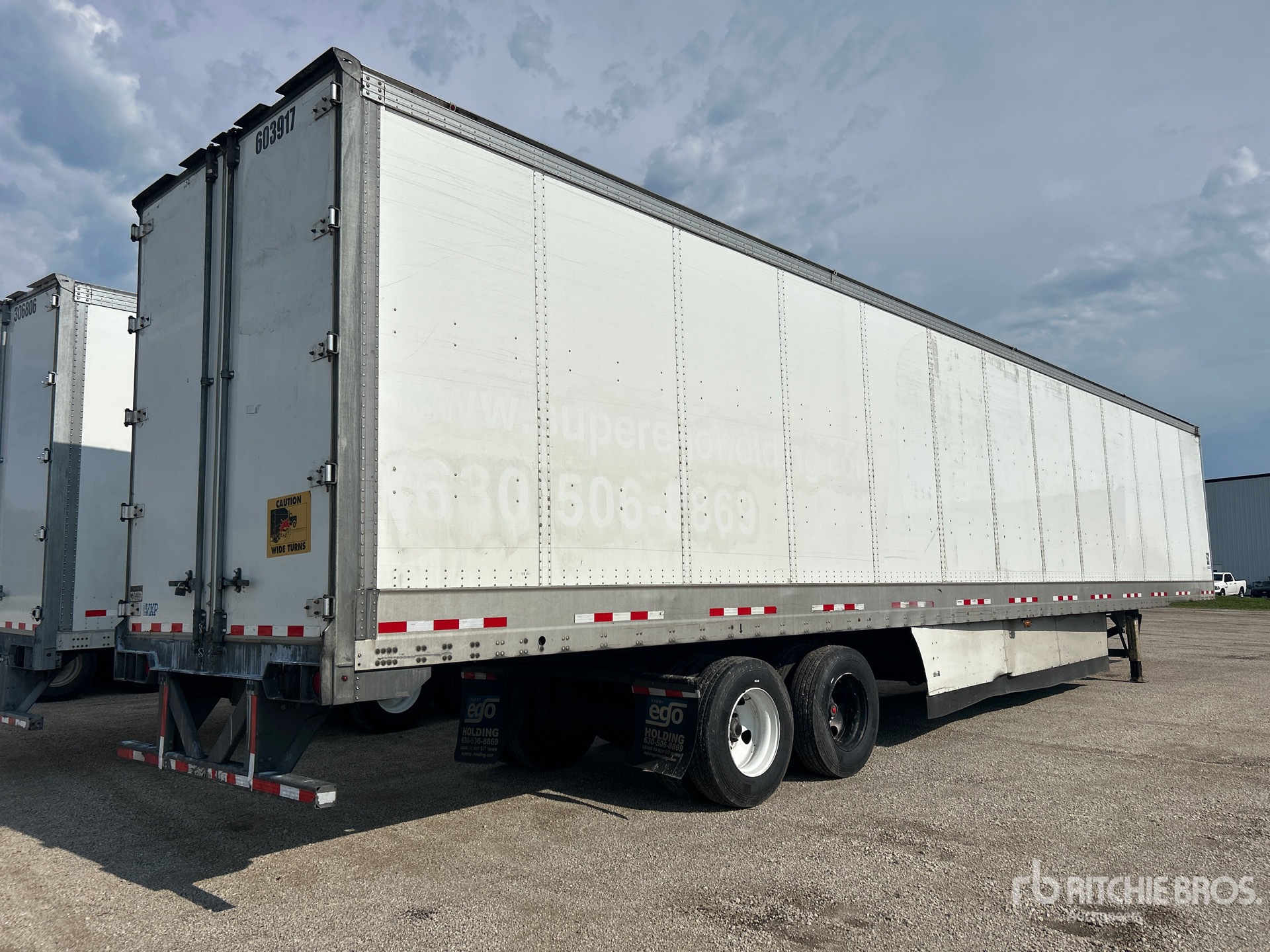 2016 Vanguard 53 FT X 102 IN T/A