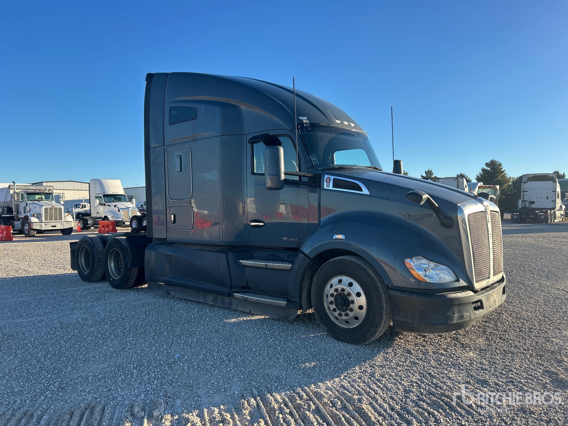 2021 Kenworth T680