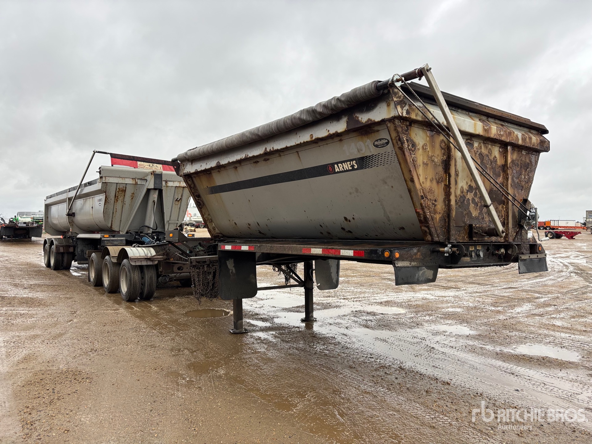 2012 Arnes 15 FT SUPER B-TRAIN LEAD