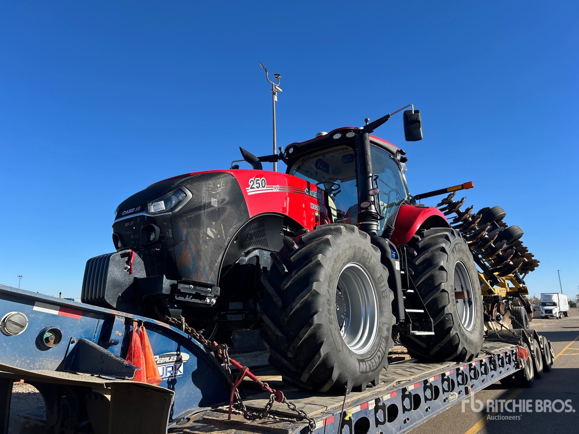 2023 Versatile MAGNUM 250