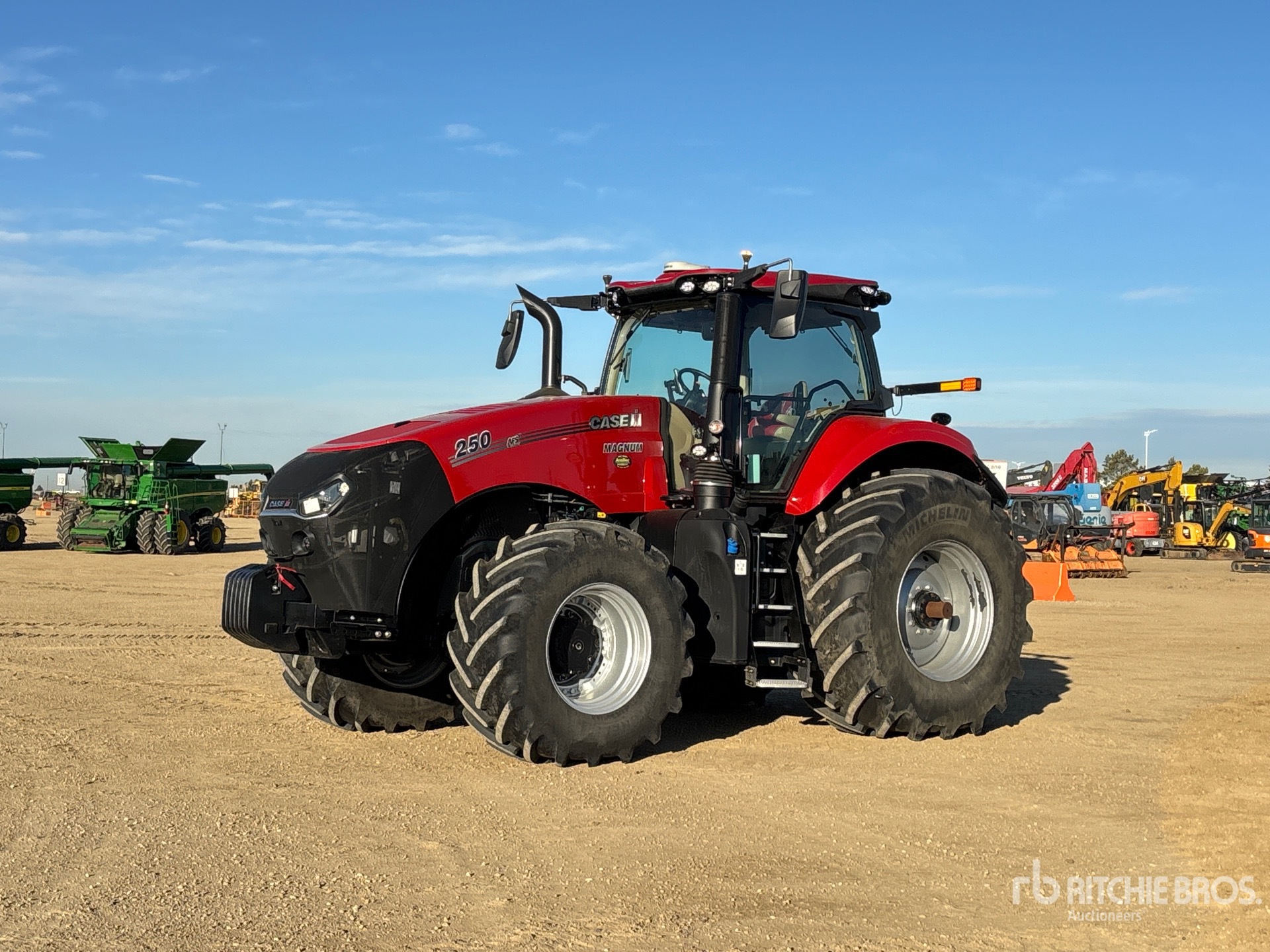 2023 Versatile MAGNUM 250