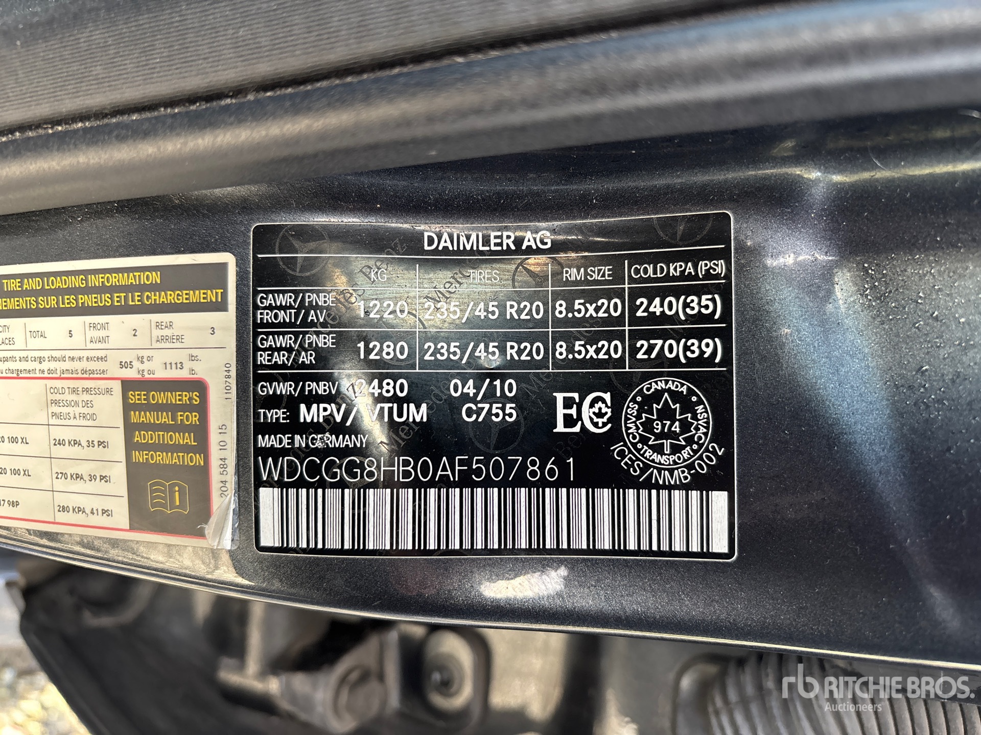 2010 Mercedes-Benz GLK350