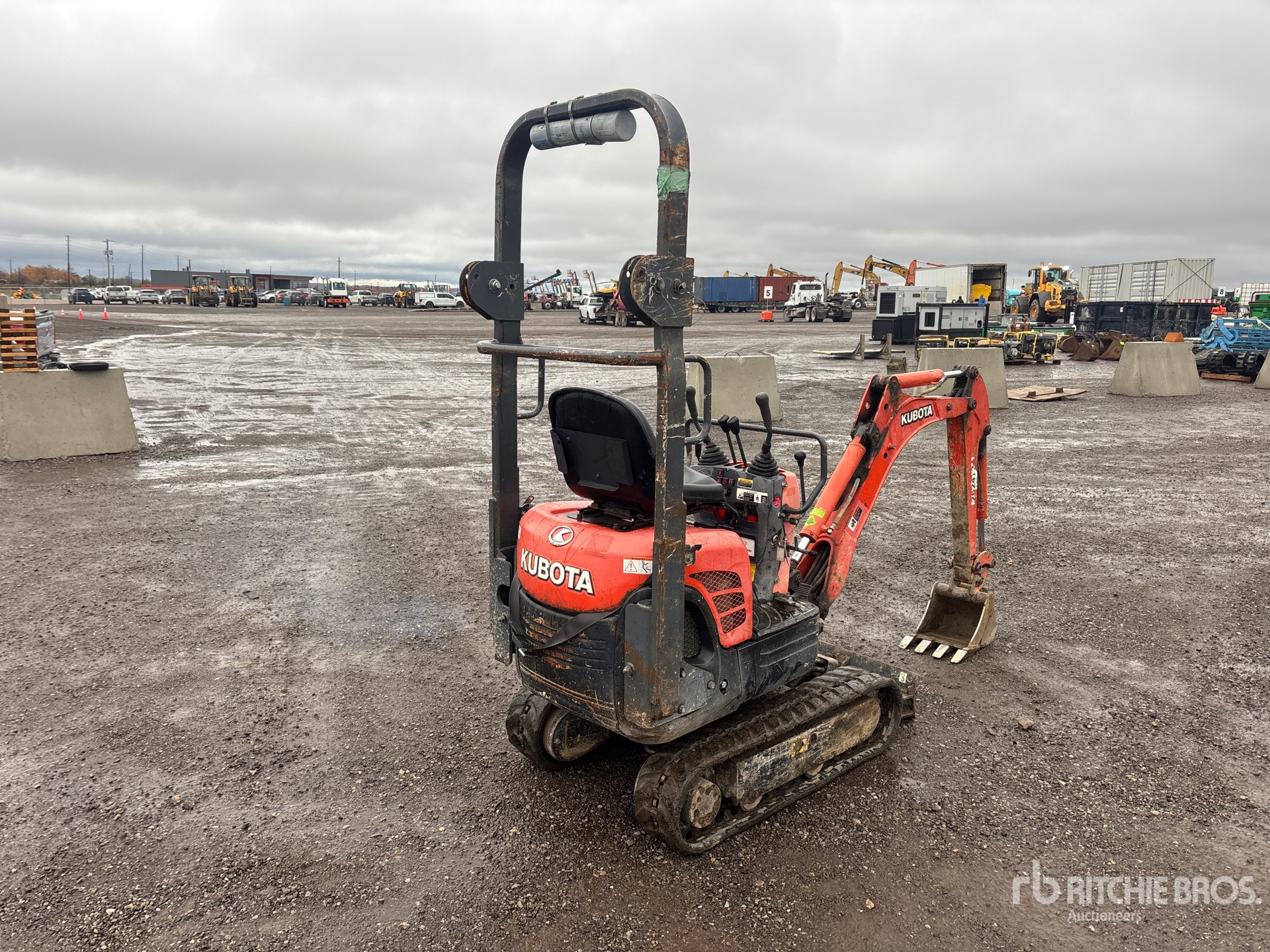 2018 Kubota K008-3