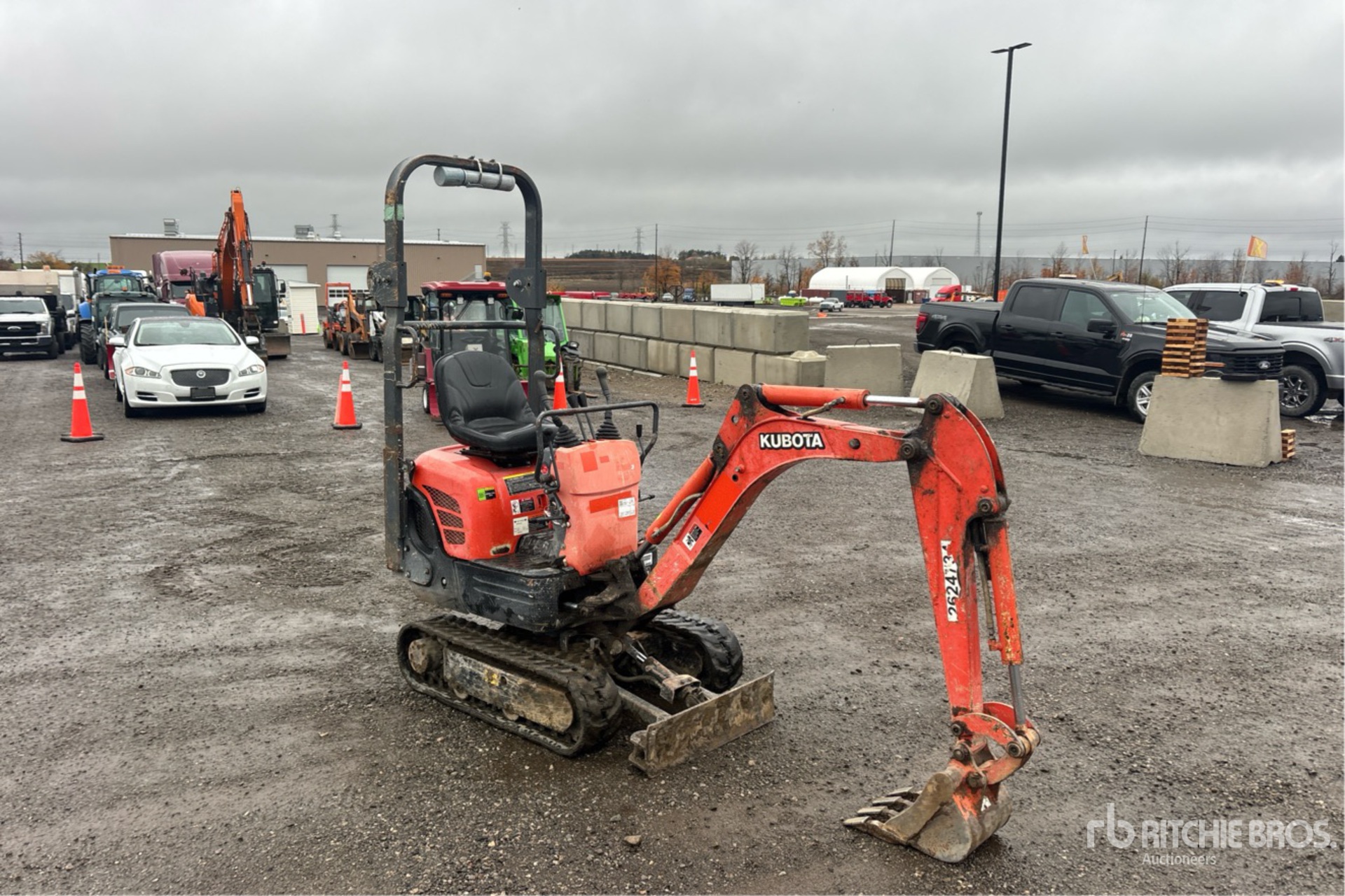 2018 Kubota K008-3