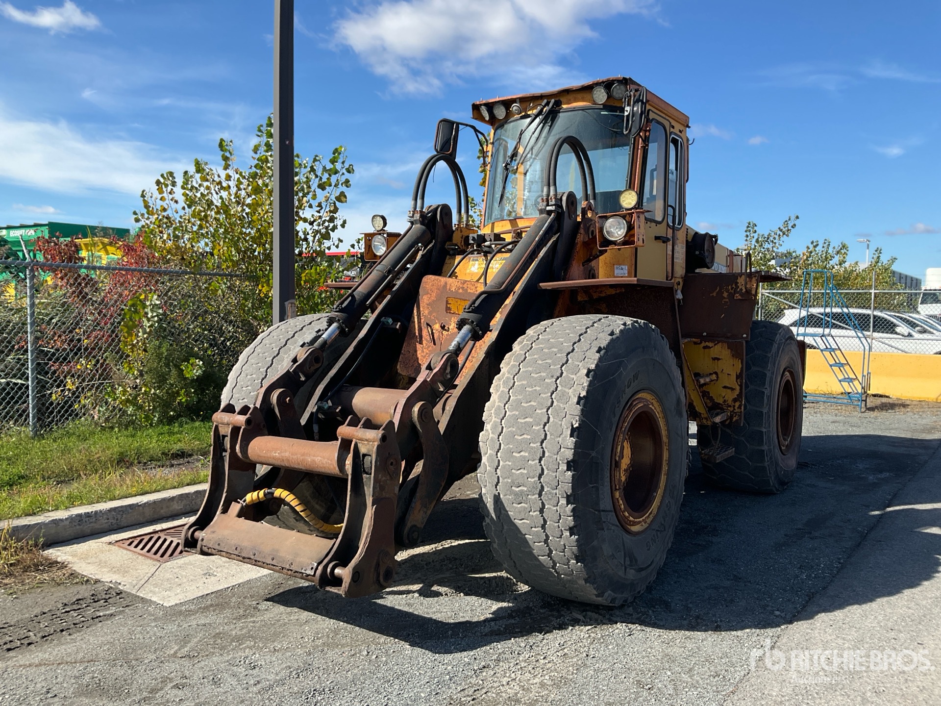 1988 Volvo L120