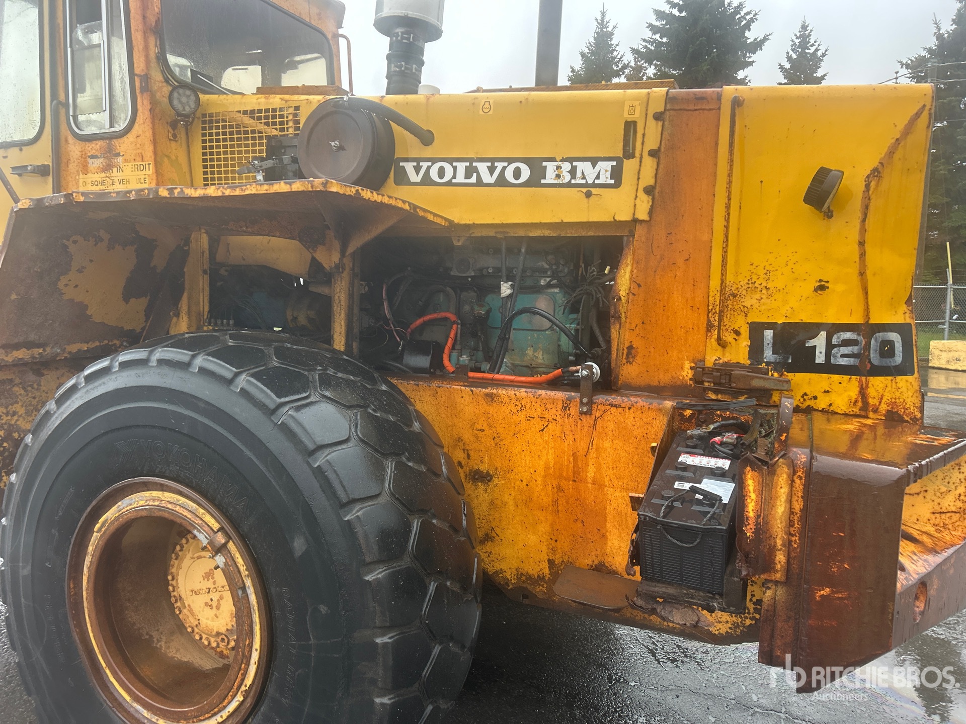1988 Volvo L120