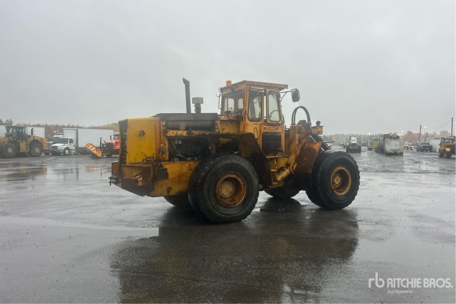 1988 Volvo L120