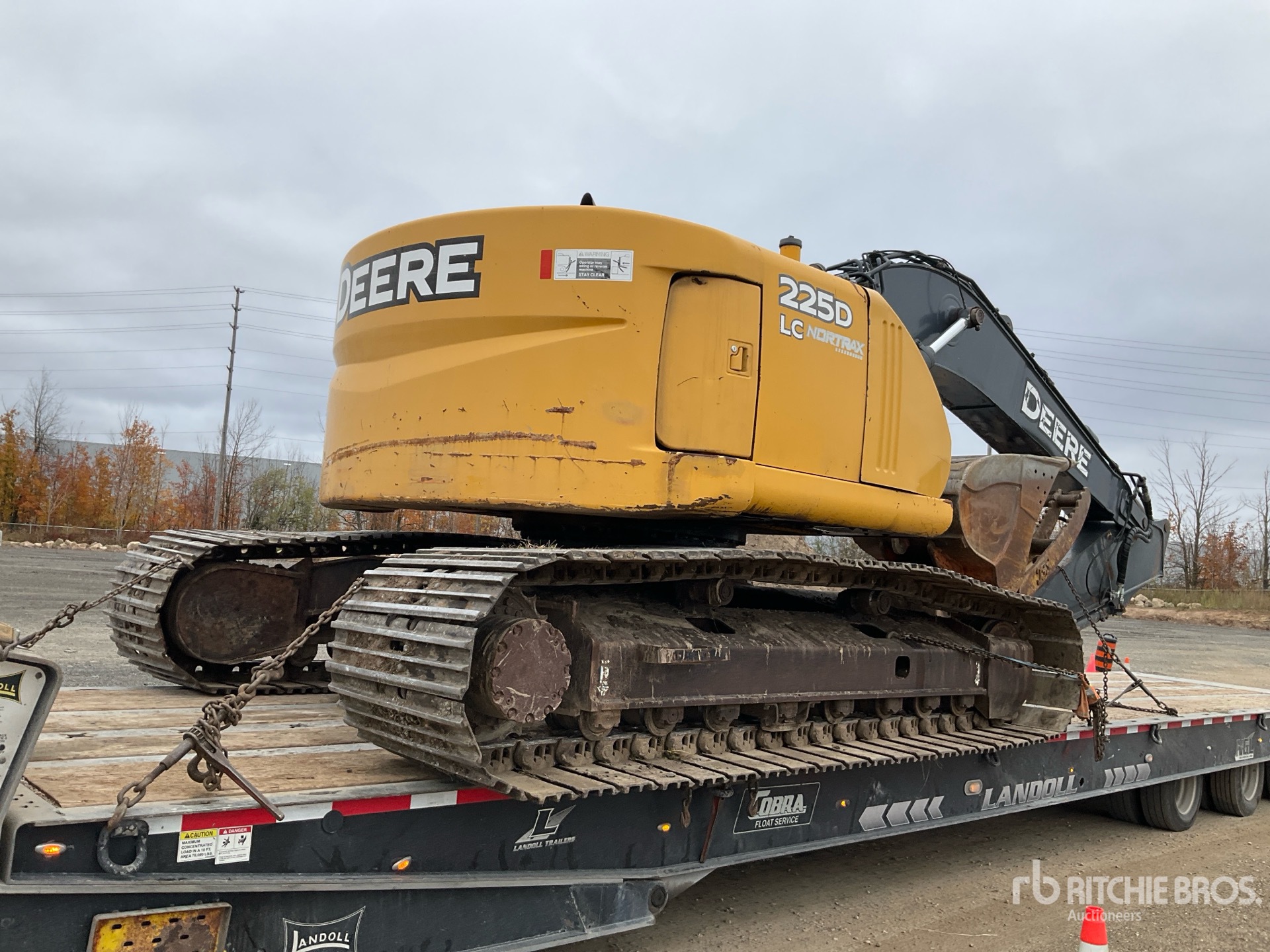 2009 John Deere 225D LC