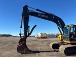 v2 Chassis - Excavator with