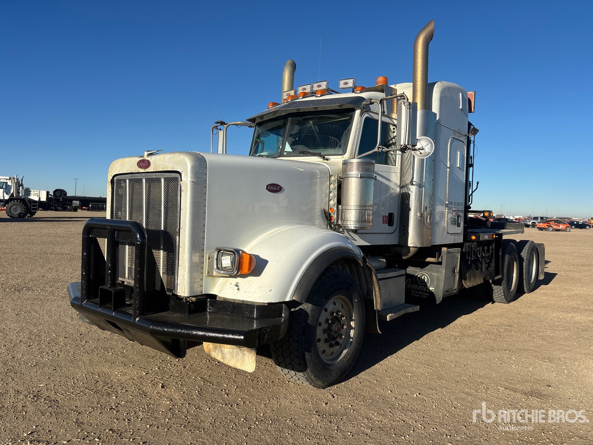 Photo of 2014 Peterbilt 367